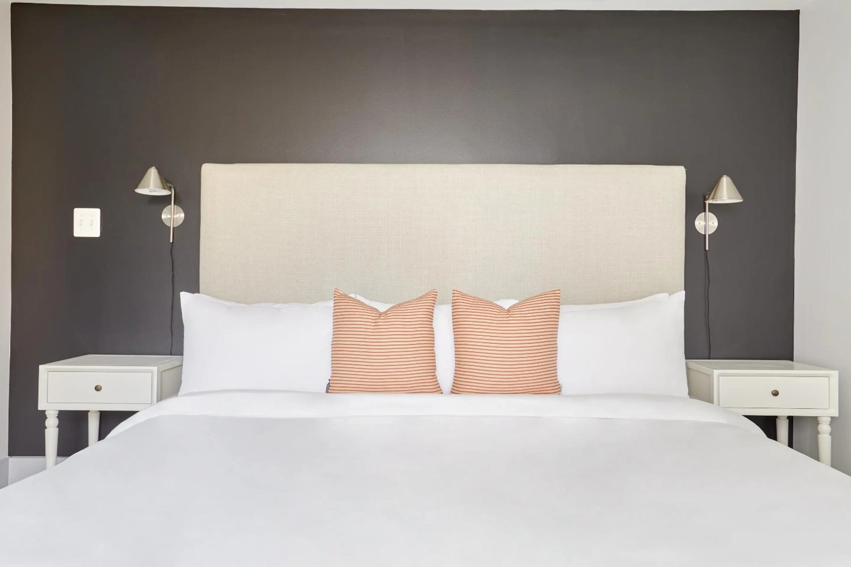 Bed in Sonder The Grace