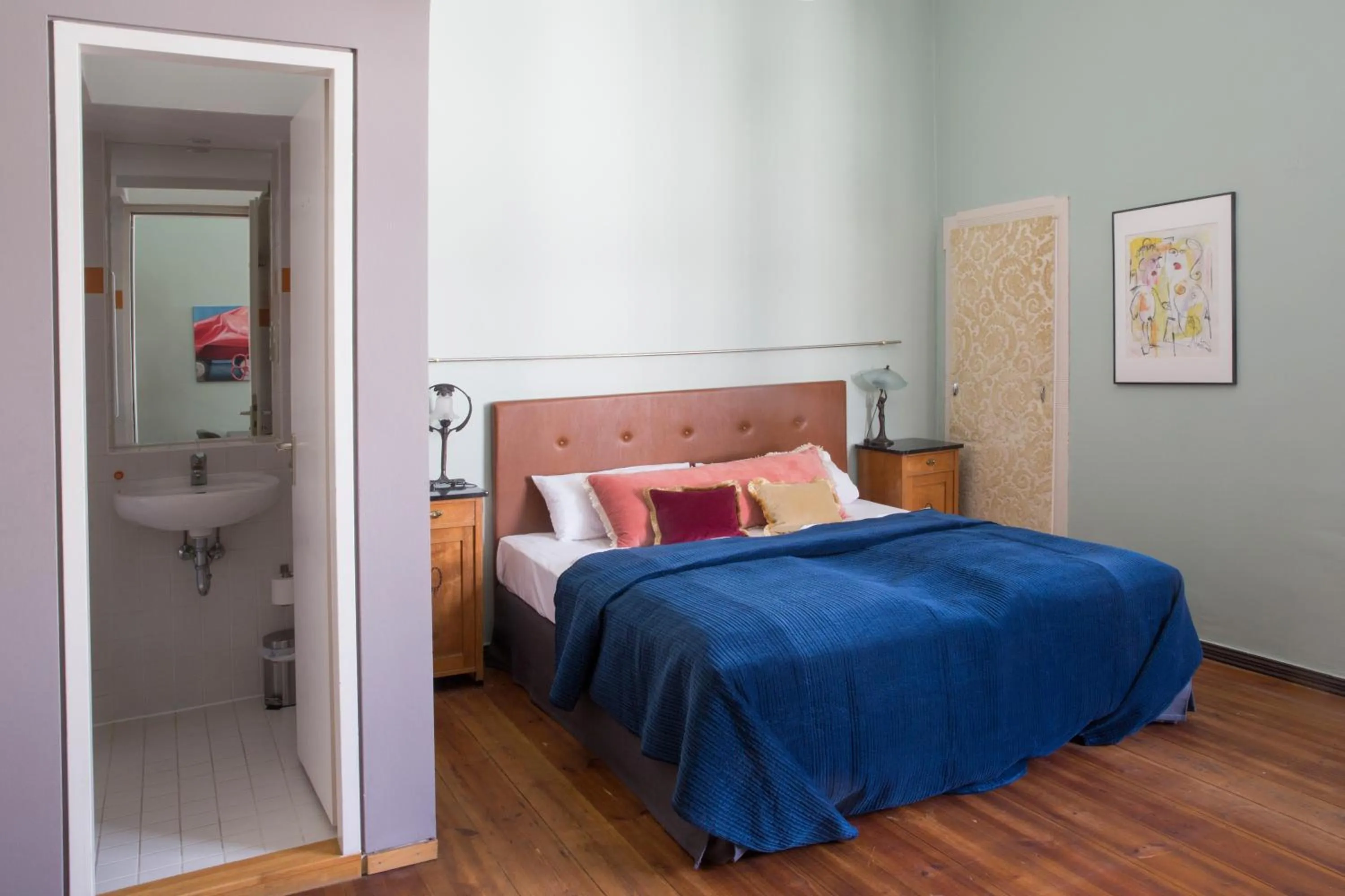 Bed in Hotel Art Nouveau am Kurfürstendamm