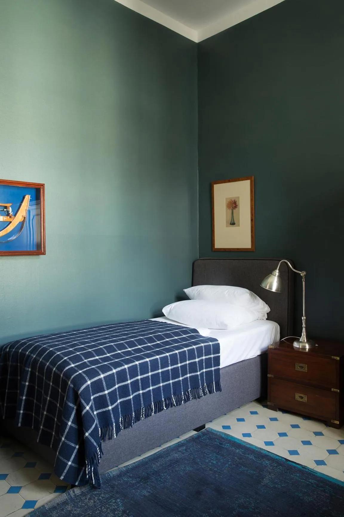 Bed in Hotel Art Nouveau am Kurfürstendamm