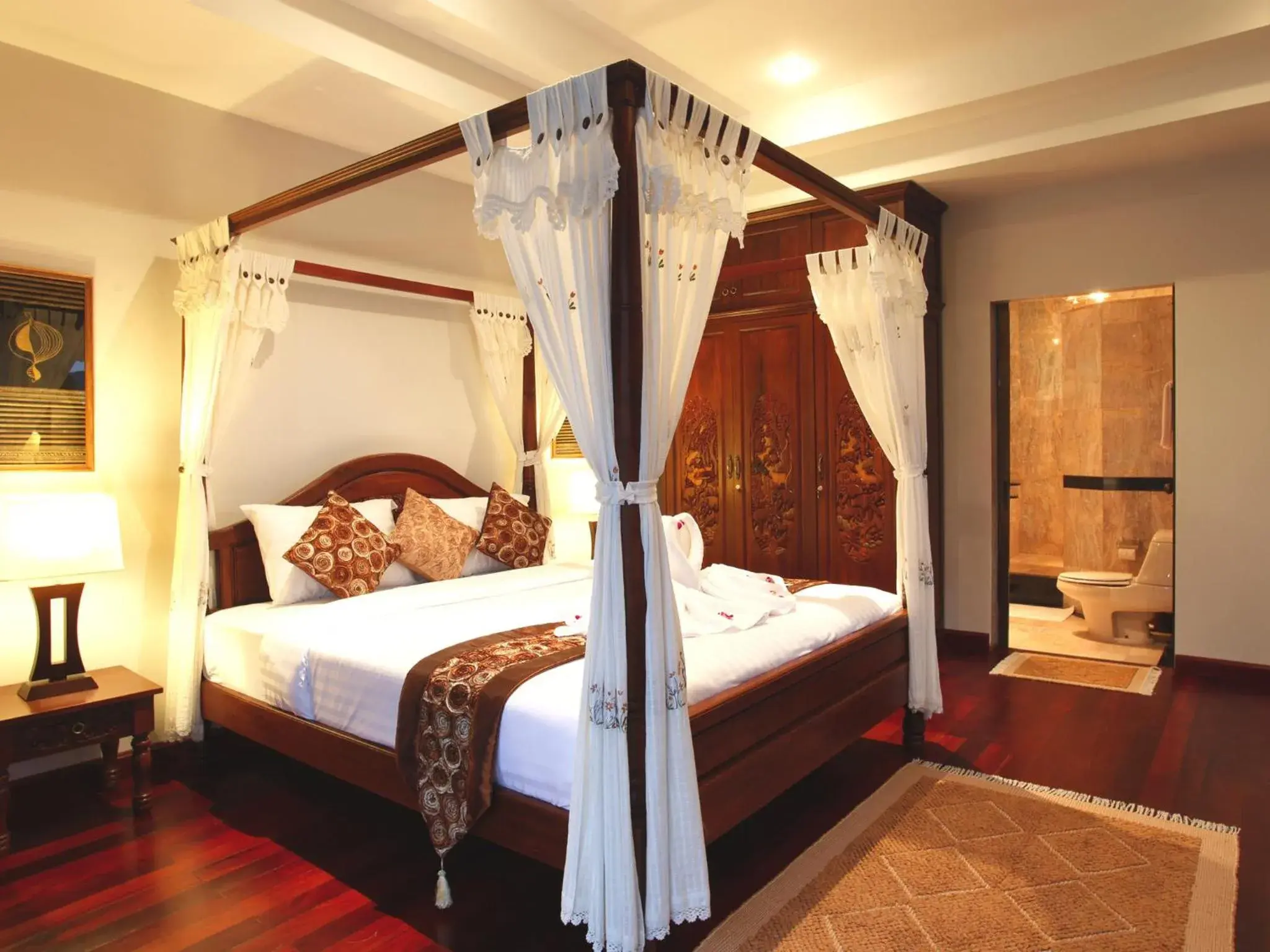 Bed in Kata Sea View Villas Bed in Kata Sea View Villas