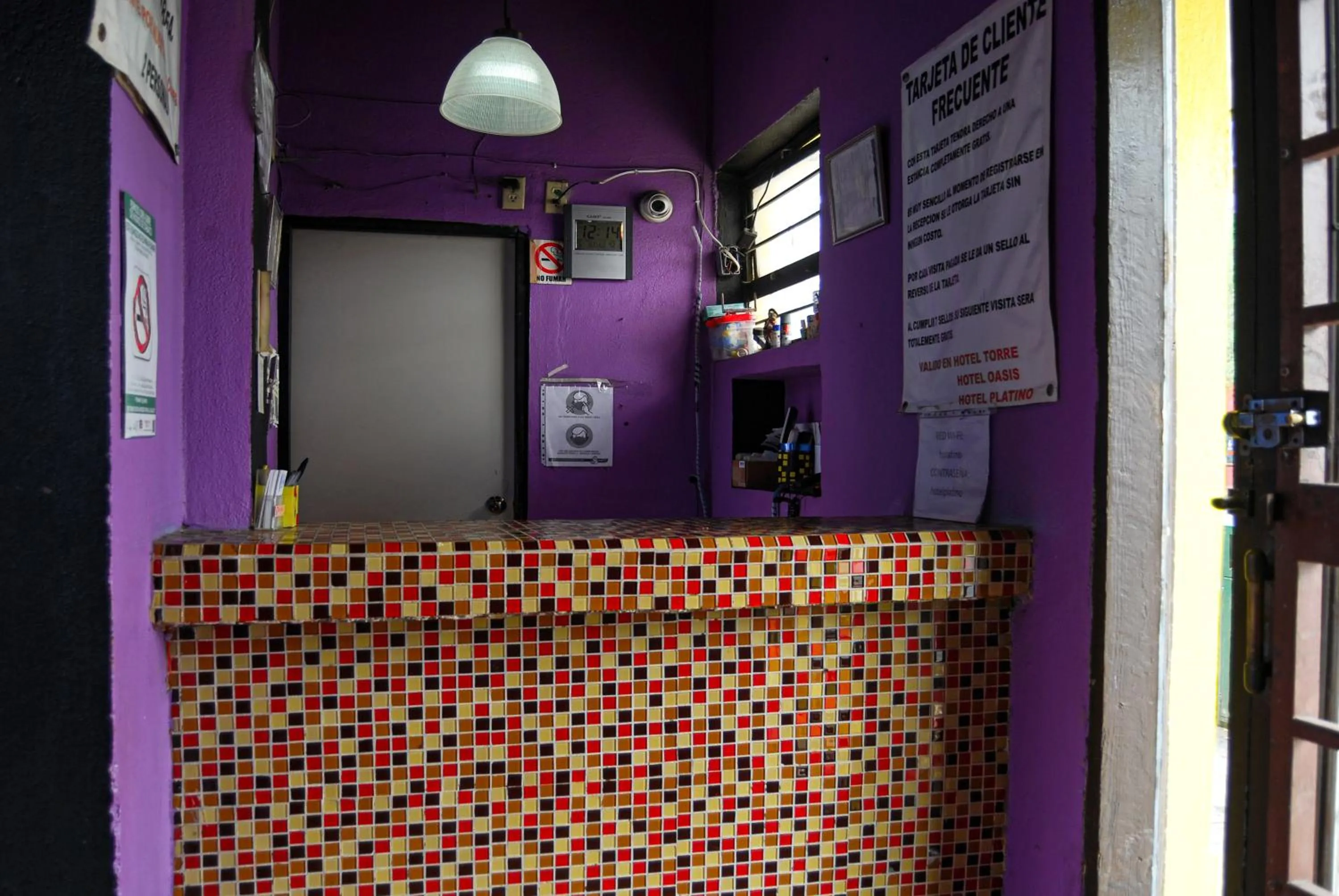 Facade/entrance in Hotel Platino