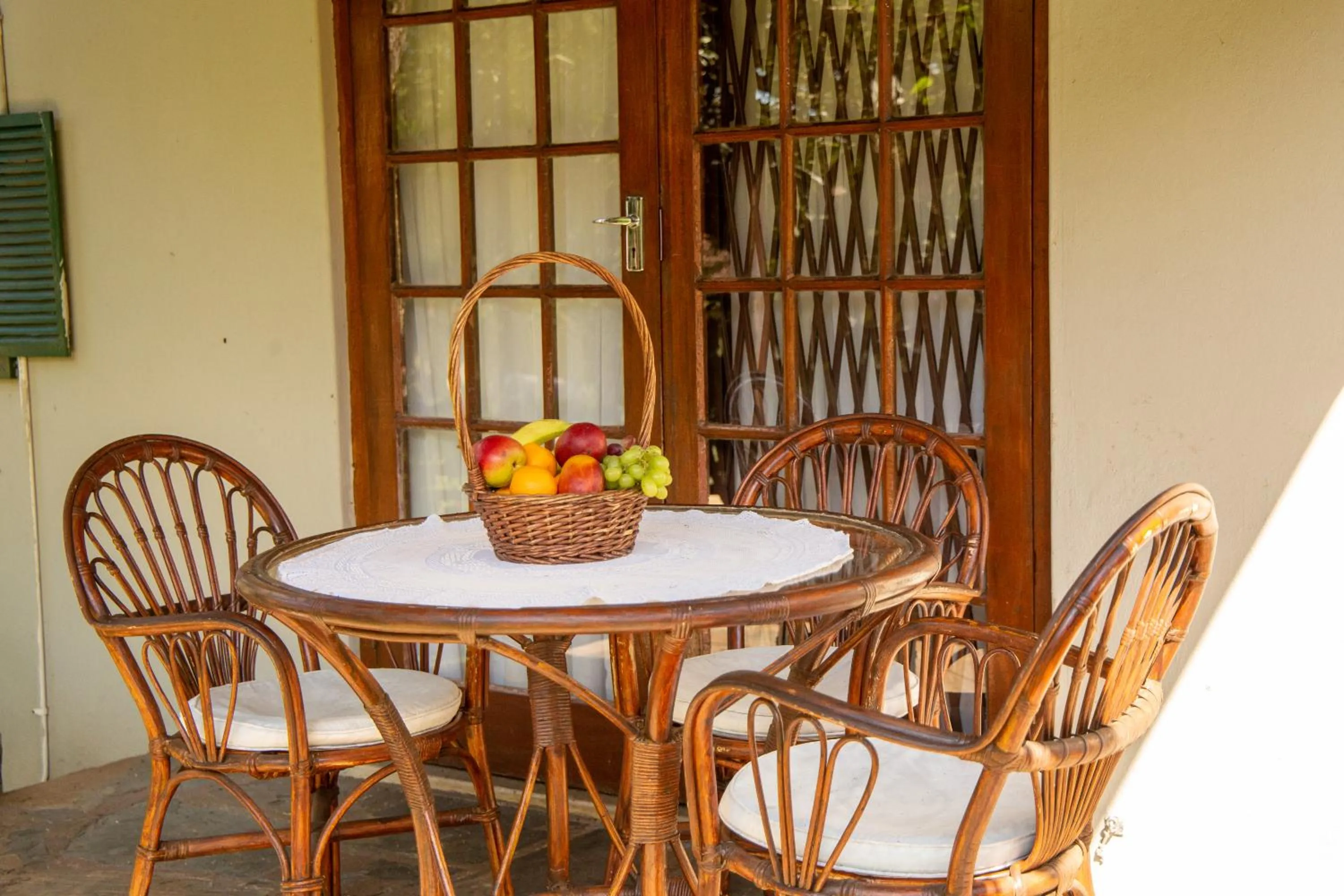 Patio in Lincoln Cottages BnB & Self-Catering