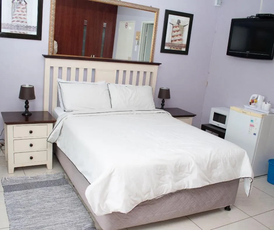 Bed in Ekhaya Lodge