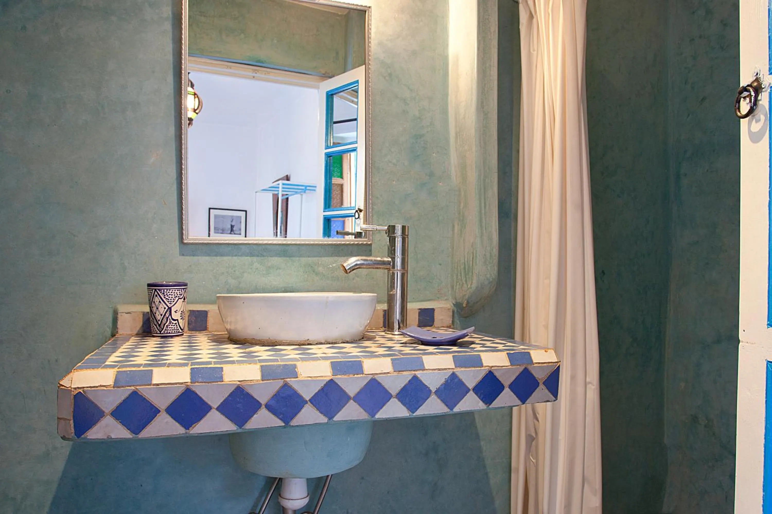 Bathroom in Riad Dar Aida