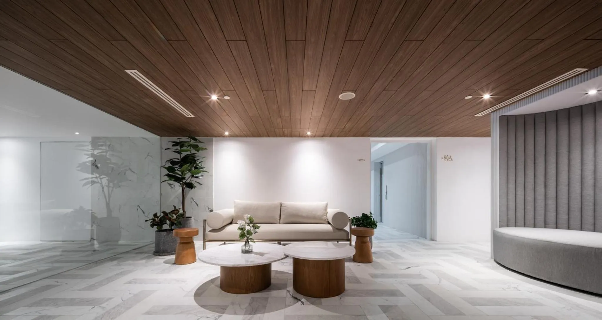 Lobby or reception in Aspira Residence Sukhumvit 71