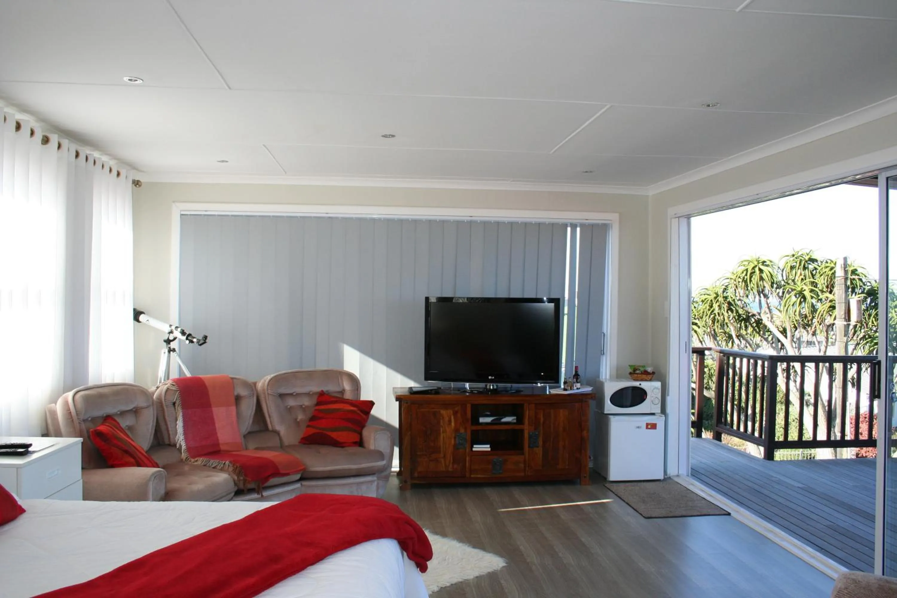 Bedroom in Ocean Dreams B&B