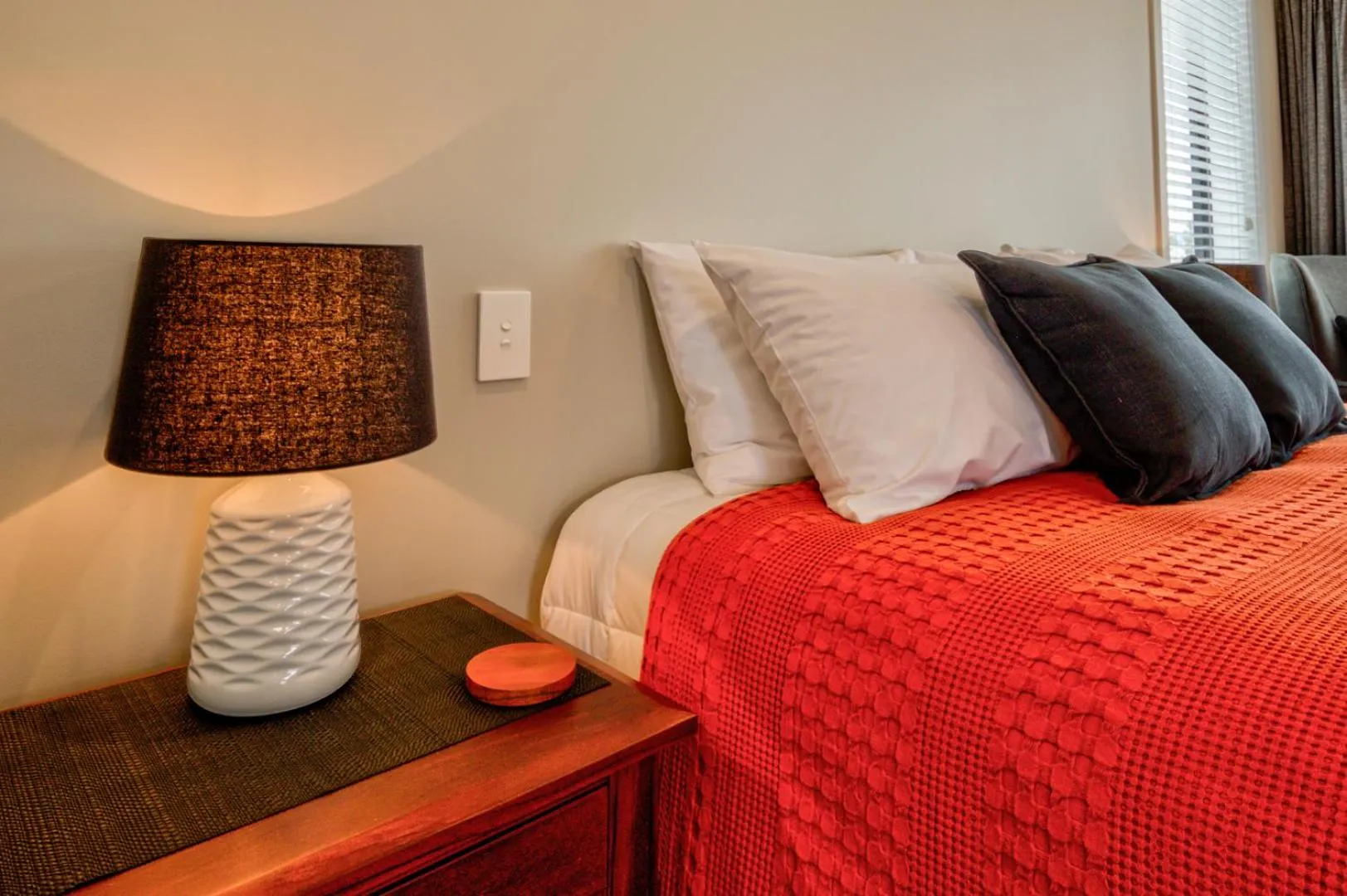 Bed in Annies on Milford