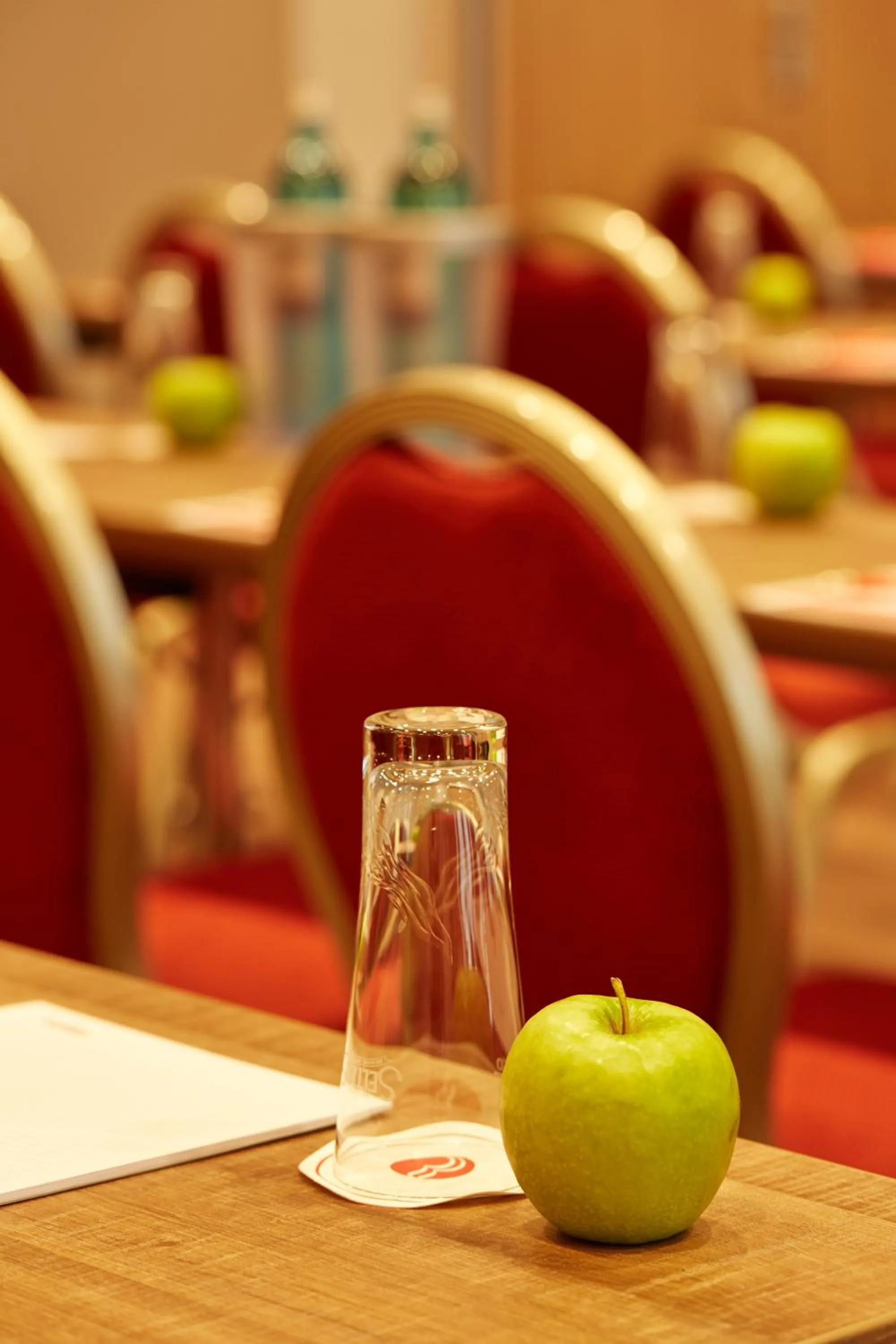 Business facilities in H4 Hotel München Messe