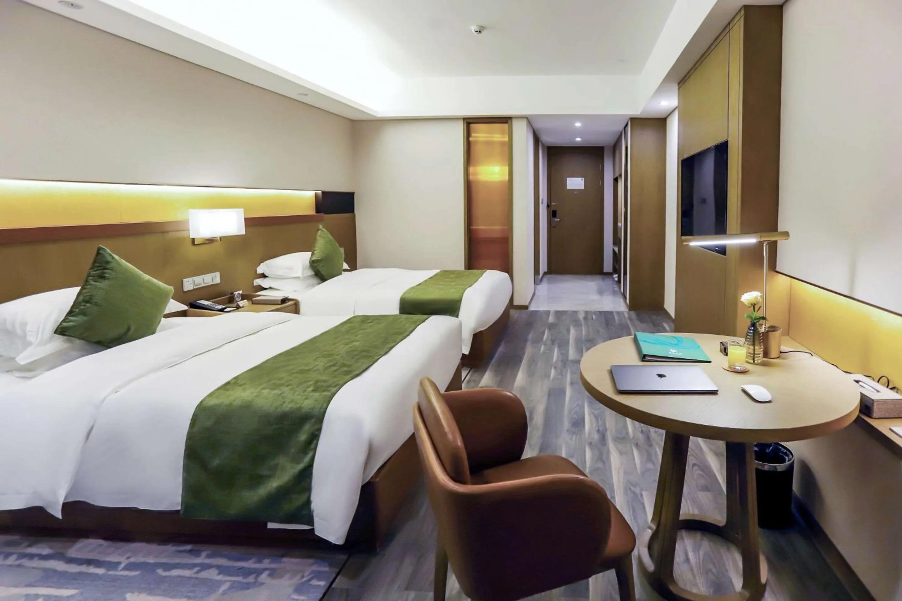 Photo of the whole room in Quality Hotel Zhangye