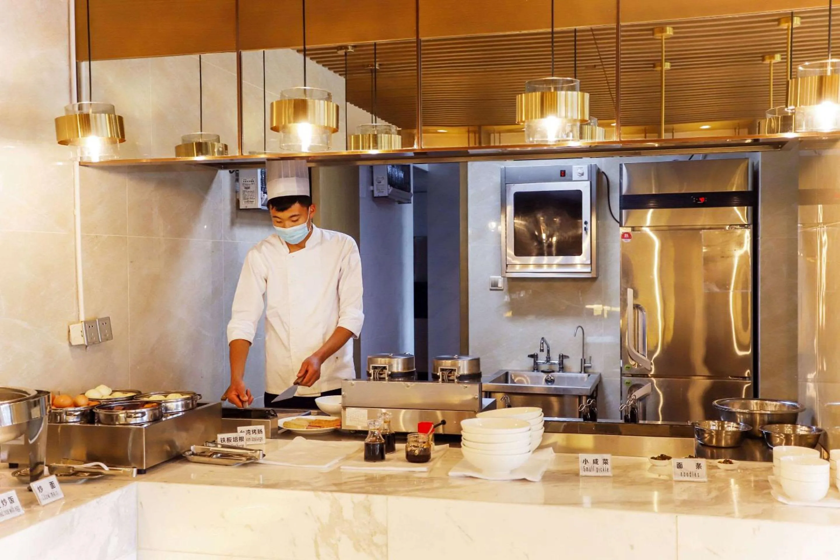 Restaurant/places to eat in Quality Hotel Zhangye