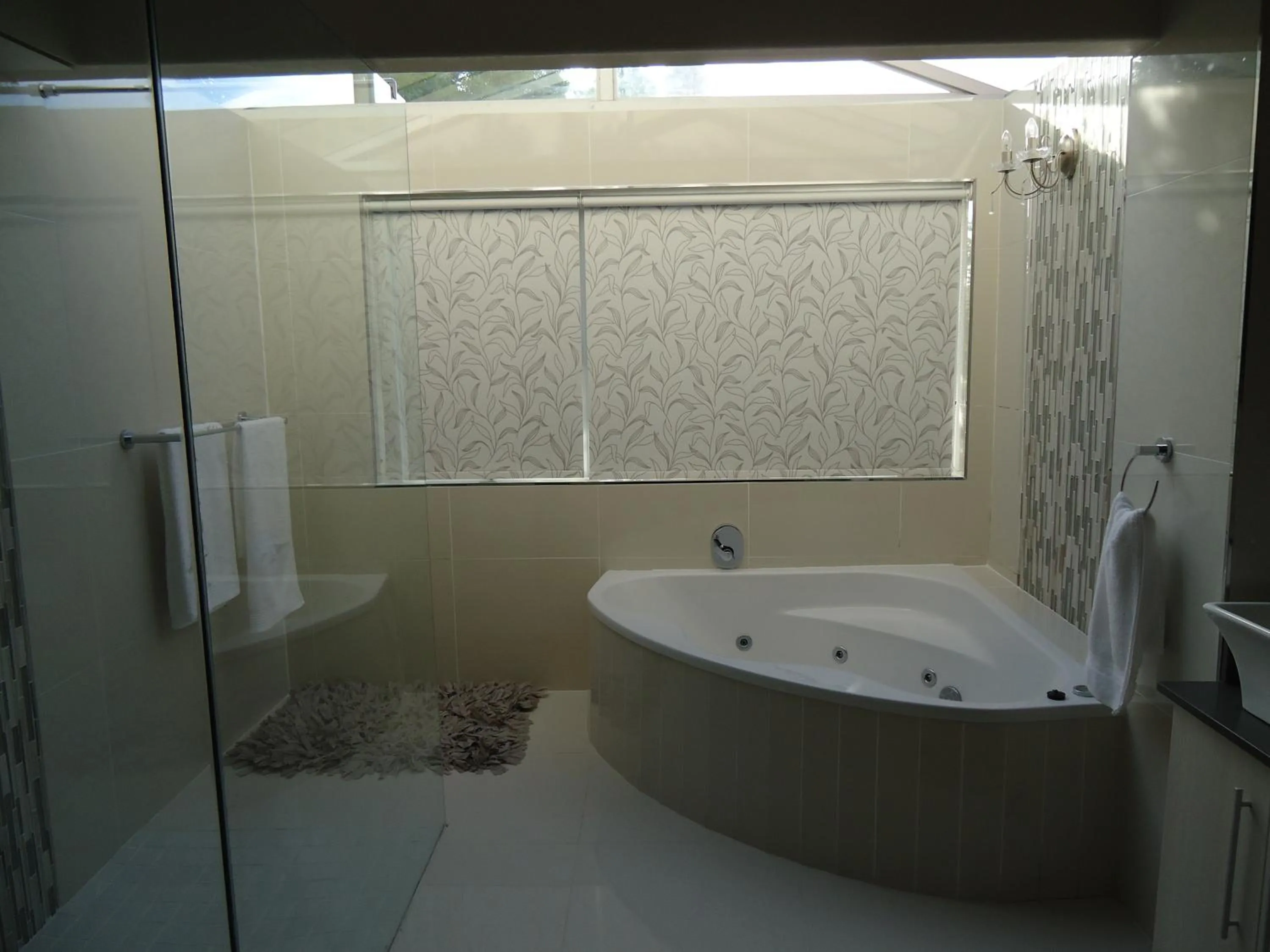 Bathroom in Goulden Street Guest House