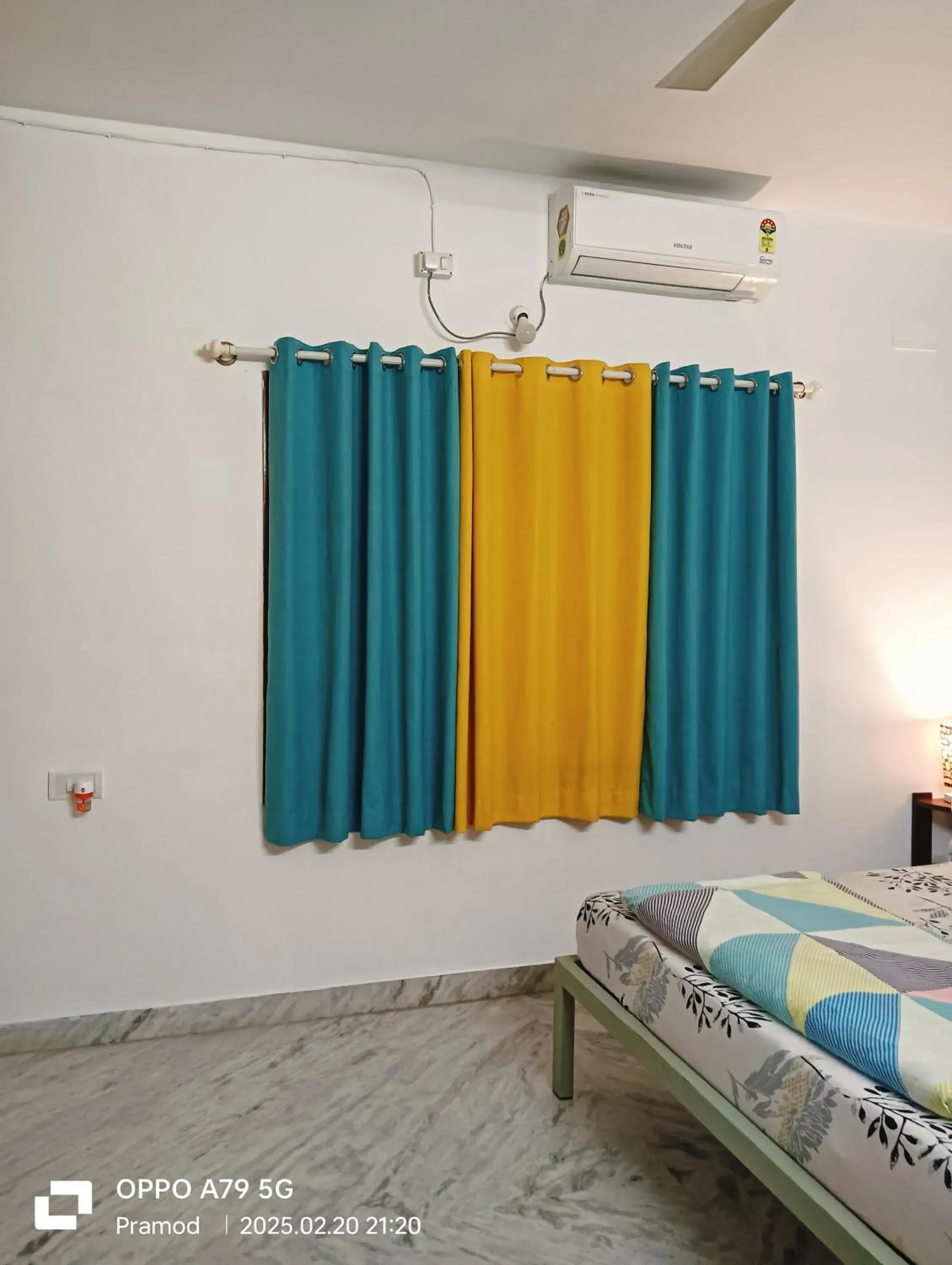 Bed in The Hood Hostel Bed in The Hood Hostel