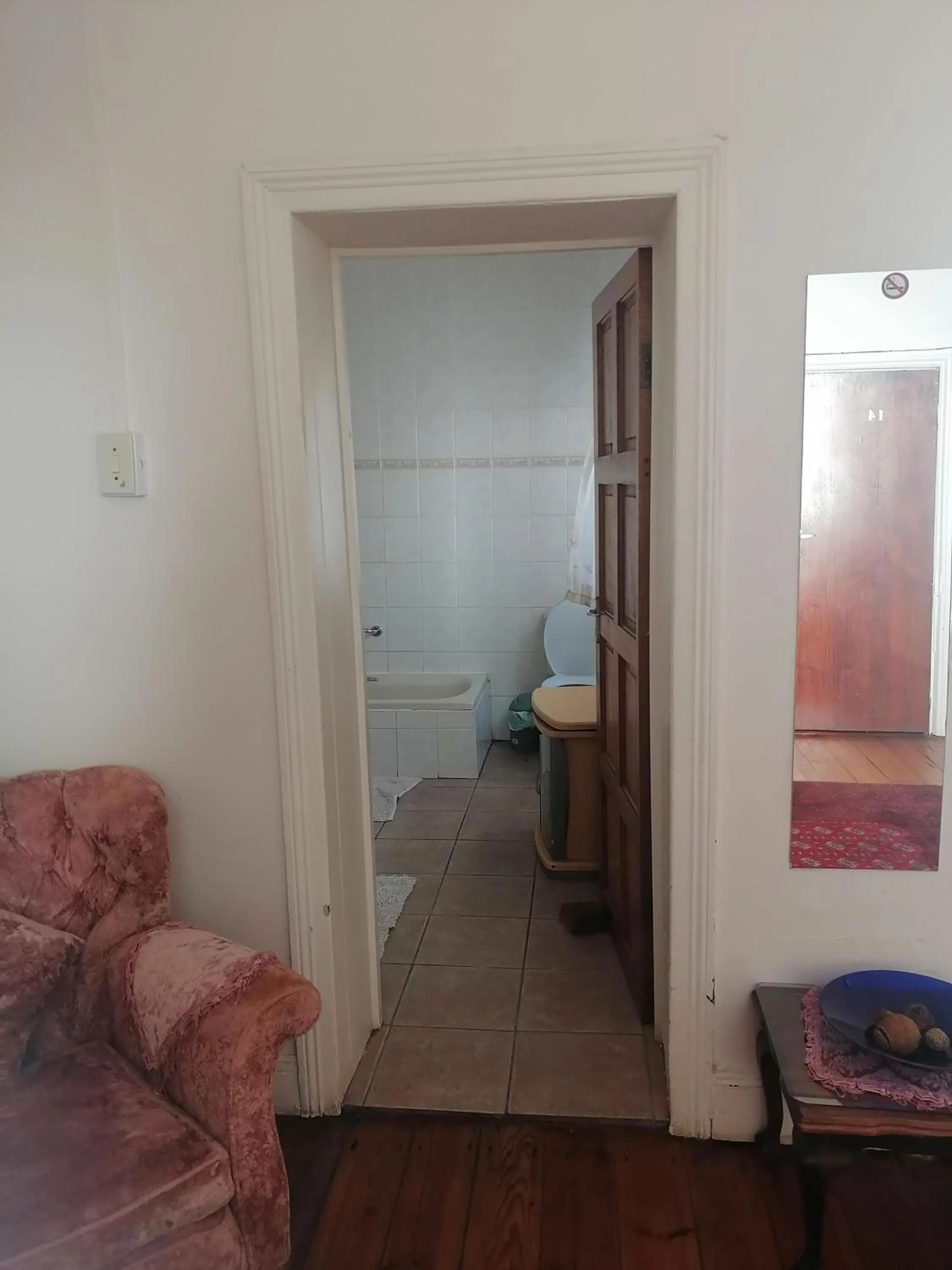 Alec Wright's Guest Lodge