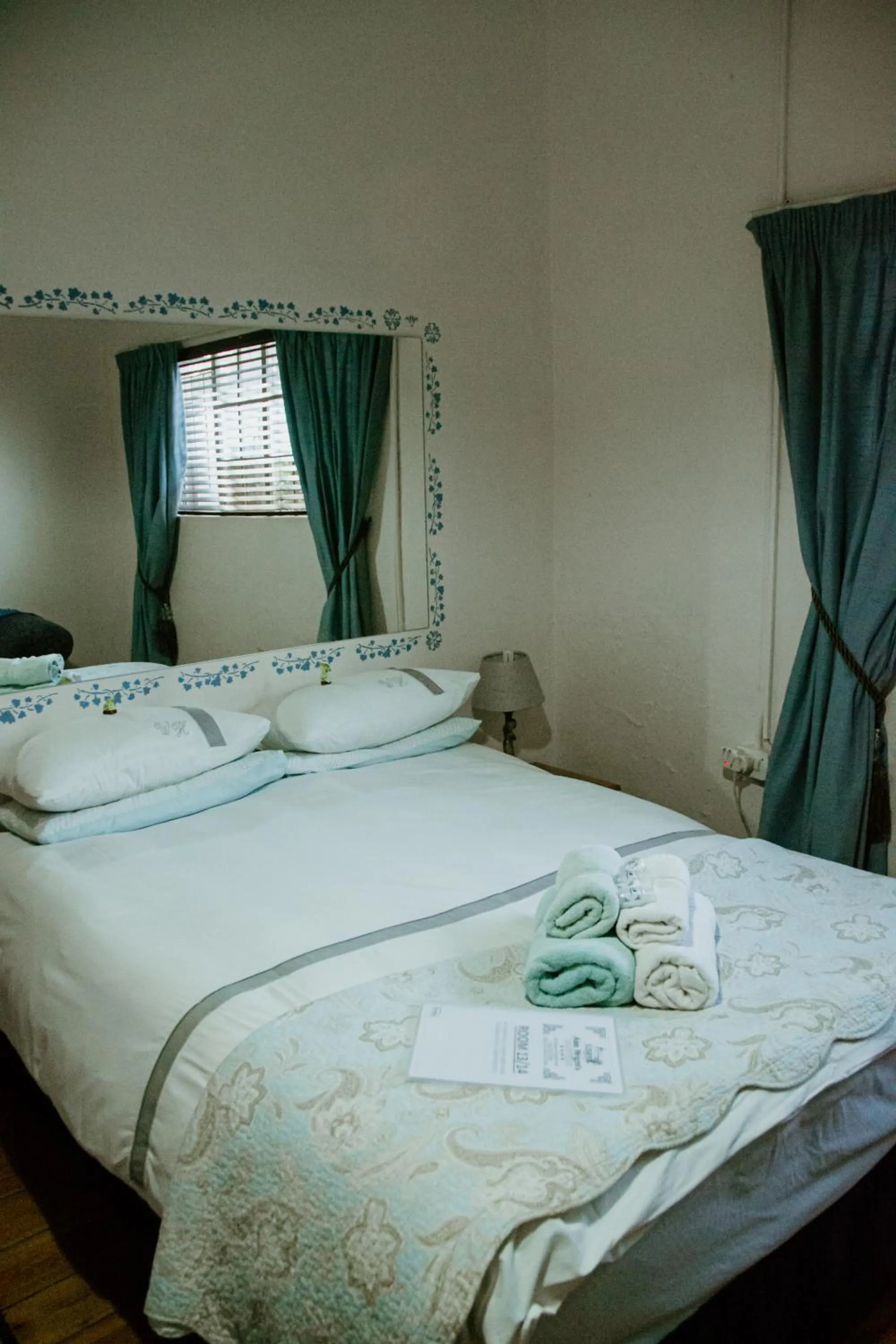 Alec Wright's Guest Lodge