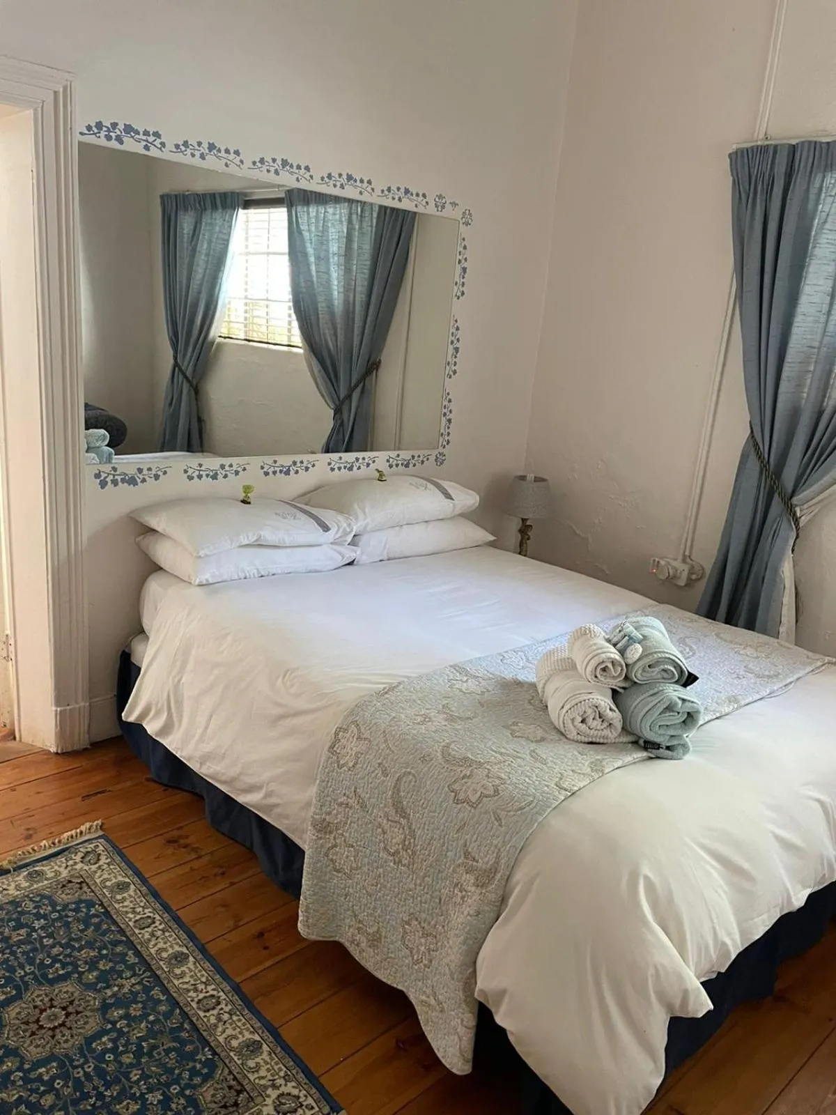 Alec Wright's Guest Lodge