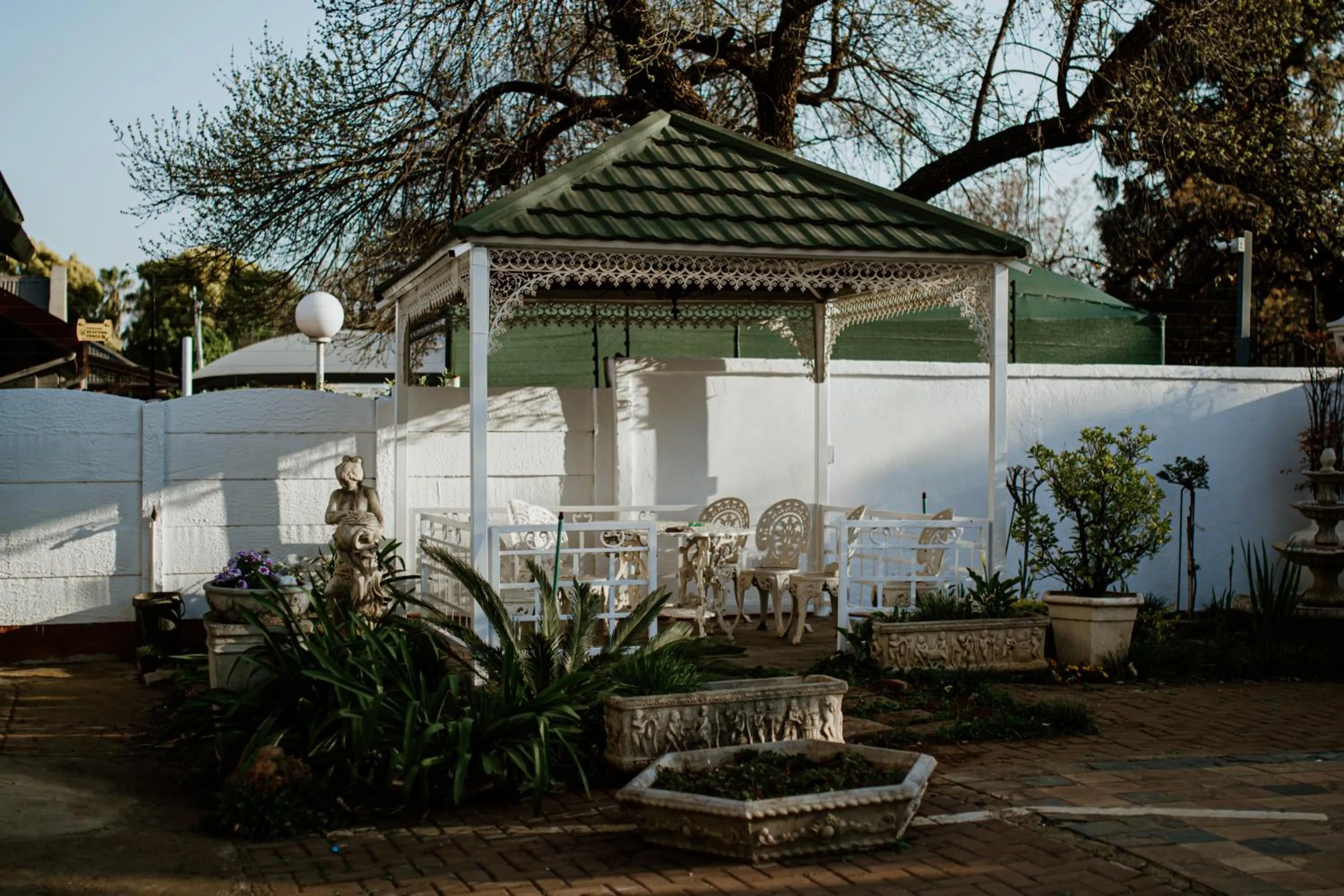 Garden in Alec Wright's Guest Lodge