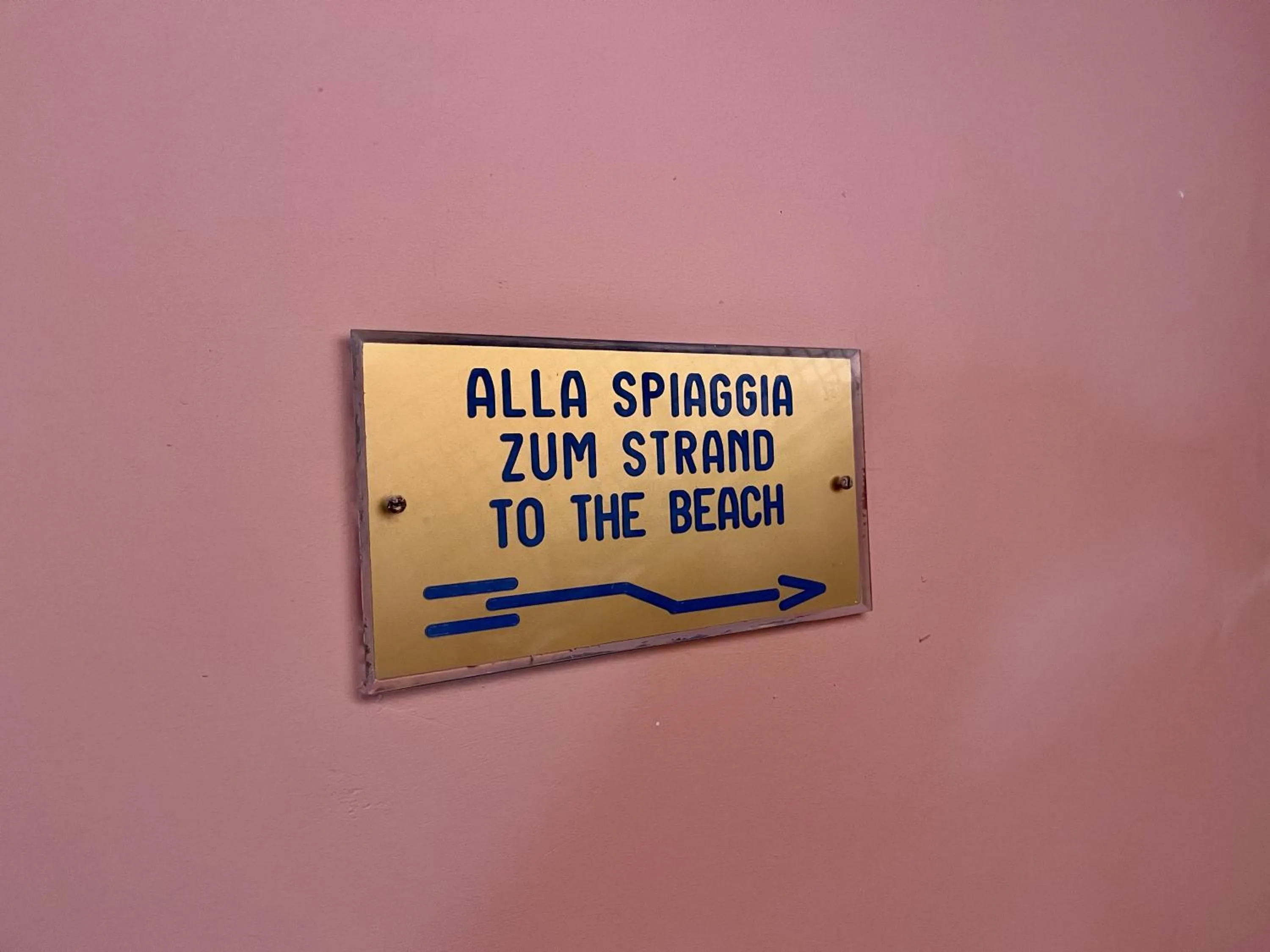 Text overlay in Residence Stella Maris