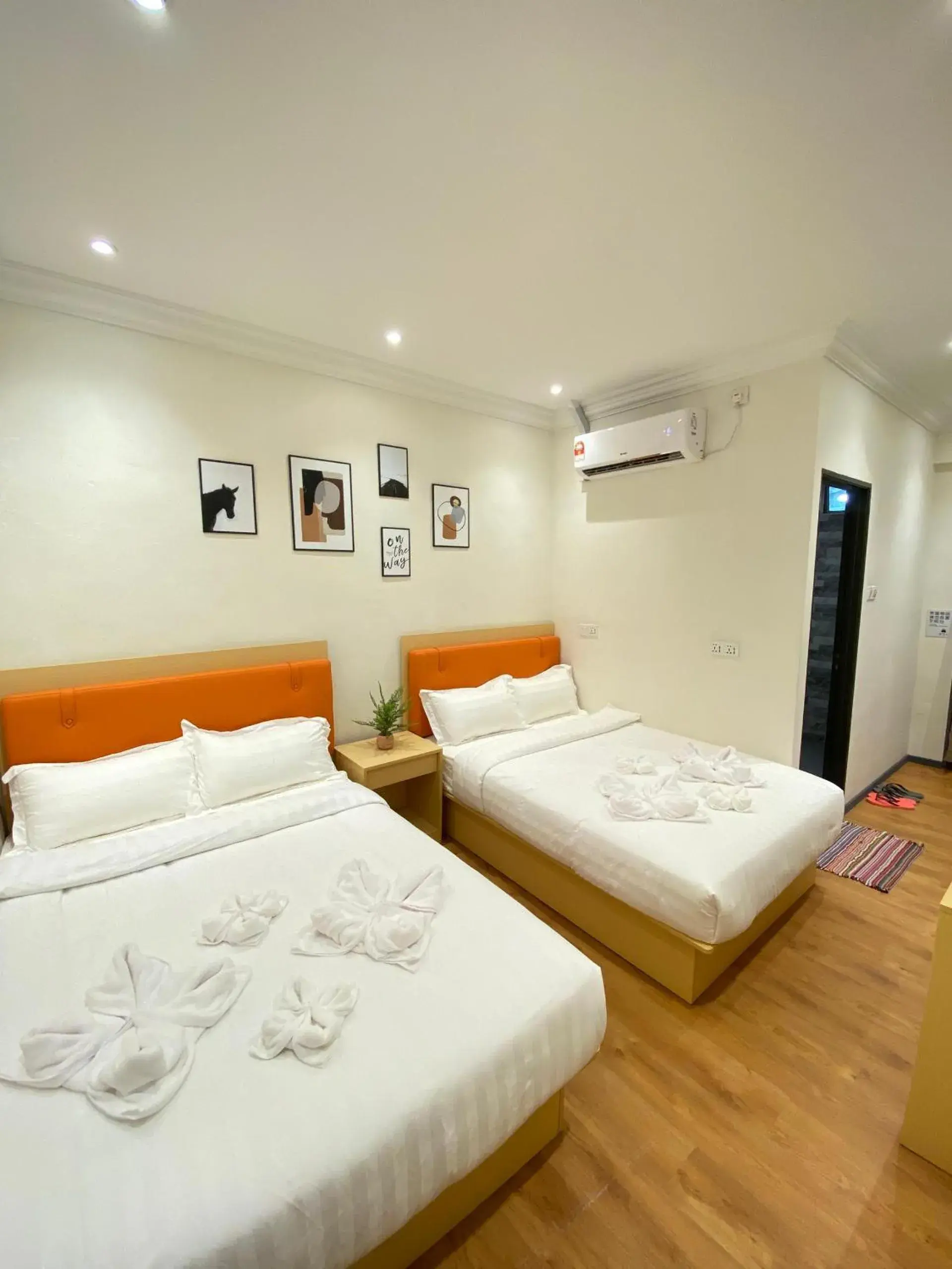 Bed in The Ship Bed in The Ship