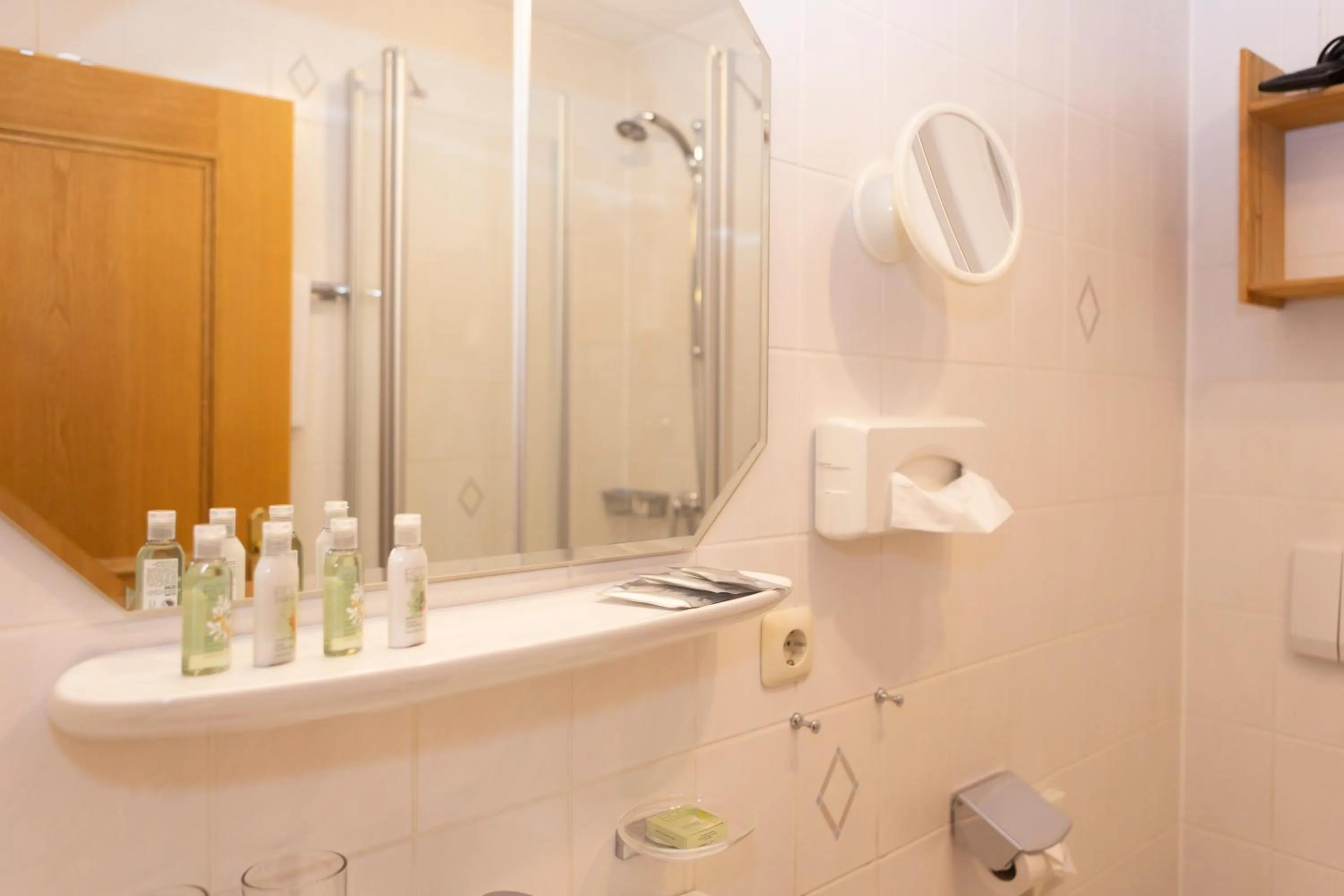 Bathroom in DEVA Achentaler Vitalhotel