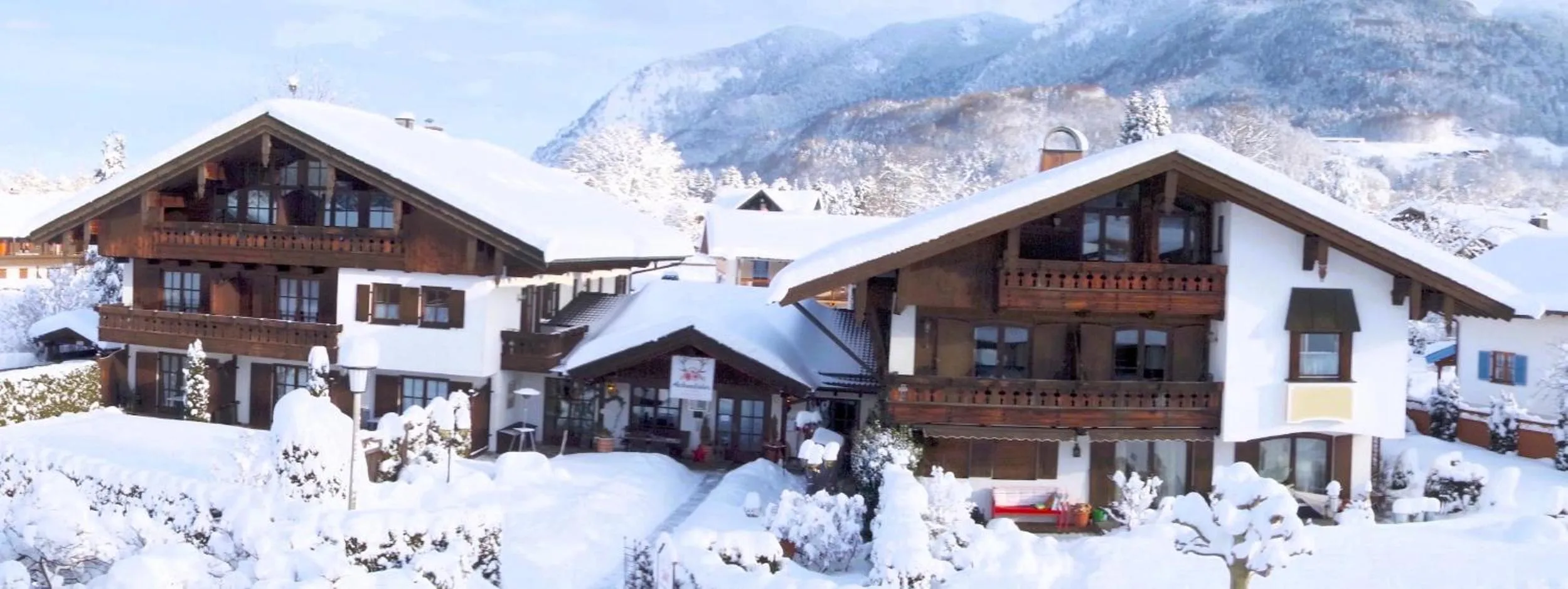 Facade/entrance in DEVA Achentaler Vitalhotel