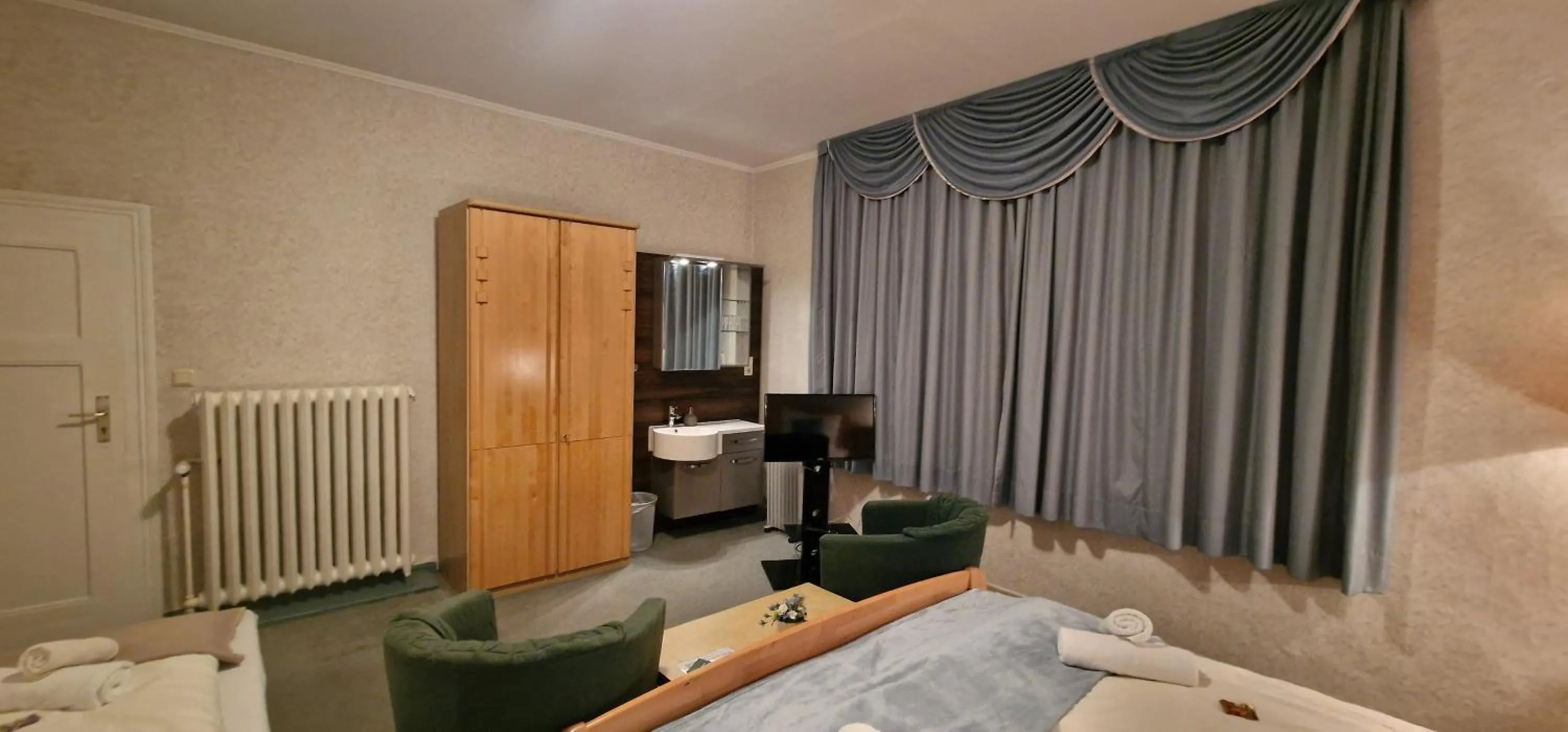 Bed in Hotel-Restaurant Wilhelmsbad