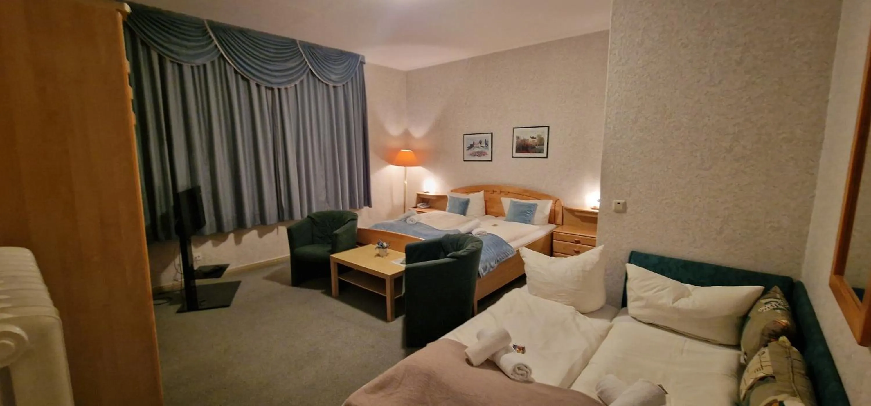 Bed in Hotel-Restaurant Wilhelmsbad