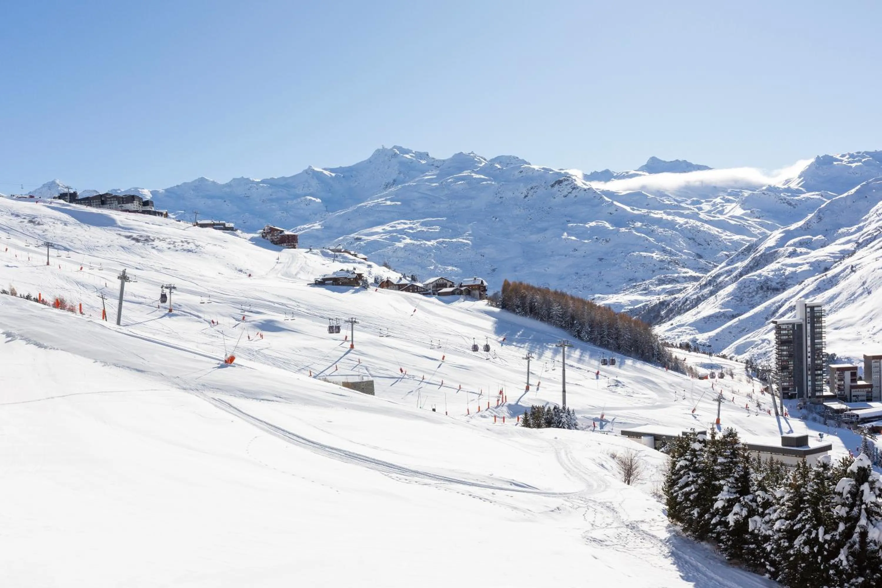 Nearby landmark in SOWELL RESIDENCES Crêt Voland