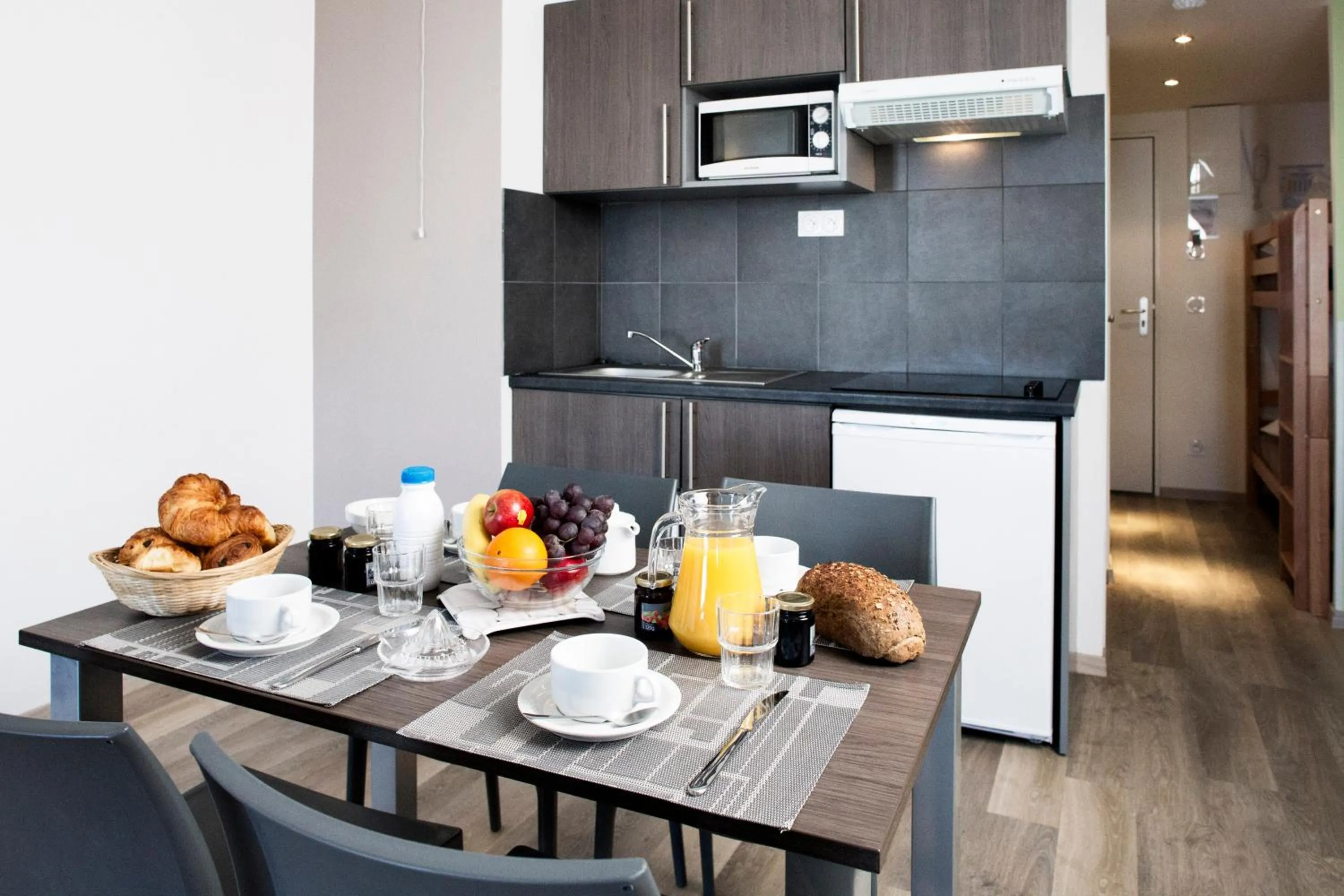 Kitchen or kitchenette in SOWELL RESIDENCES Crêt Voland