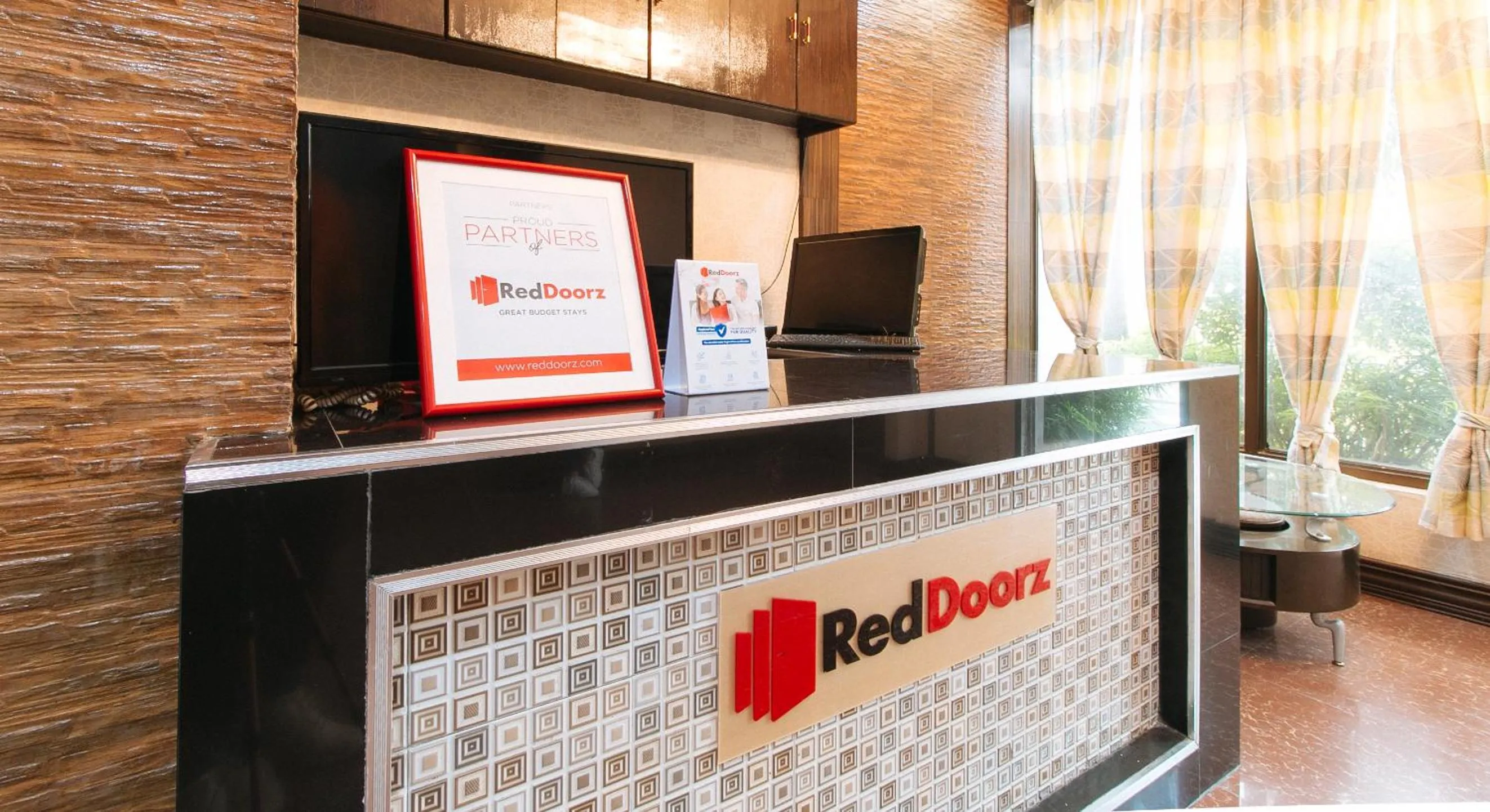 Lobby or reception in RedDoorz Plus at Canley Residential