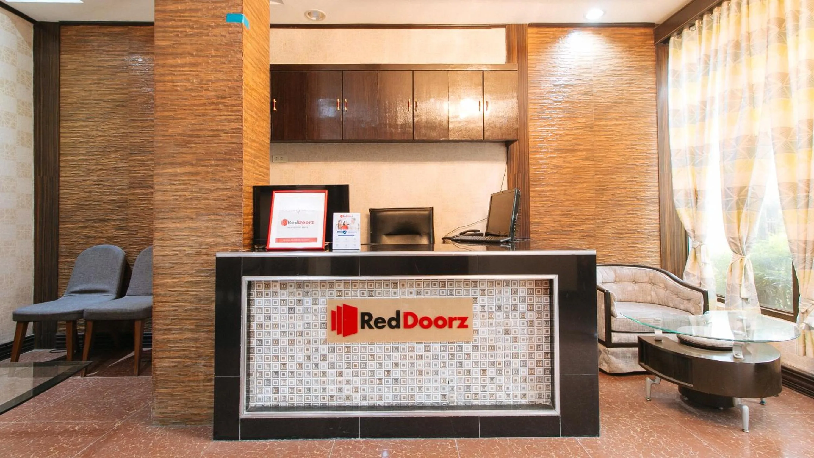 Lobby or reception in RedDoorz Plus at Canley Residential