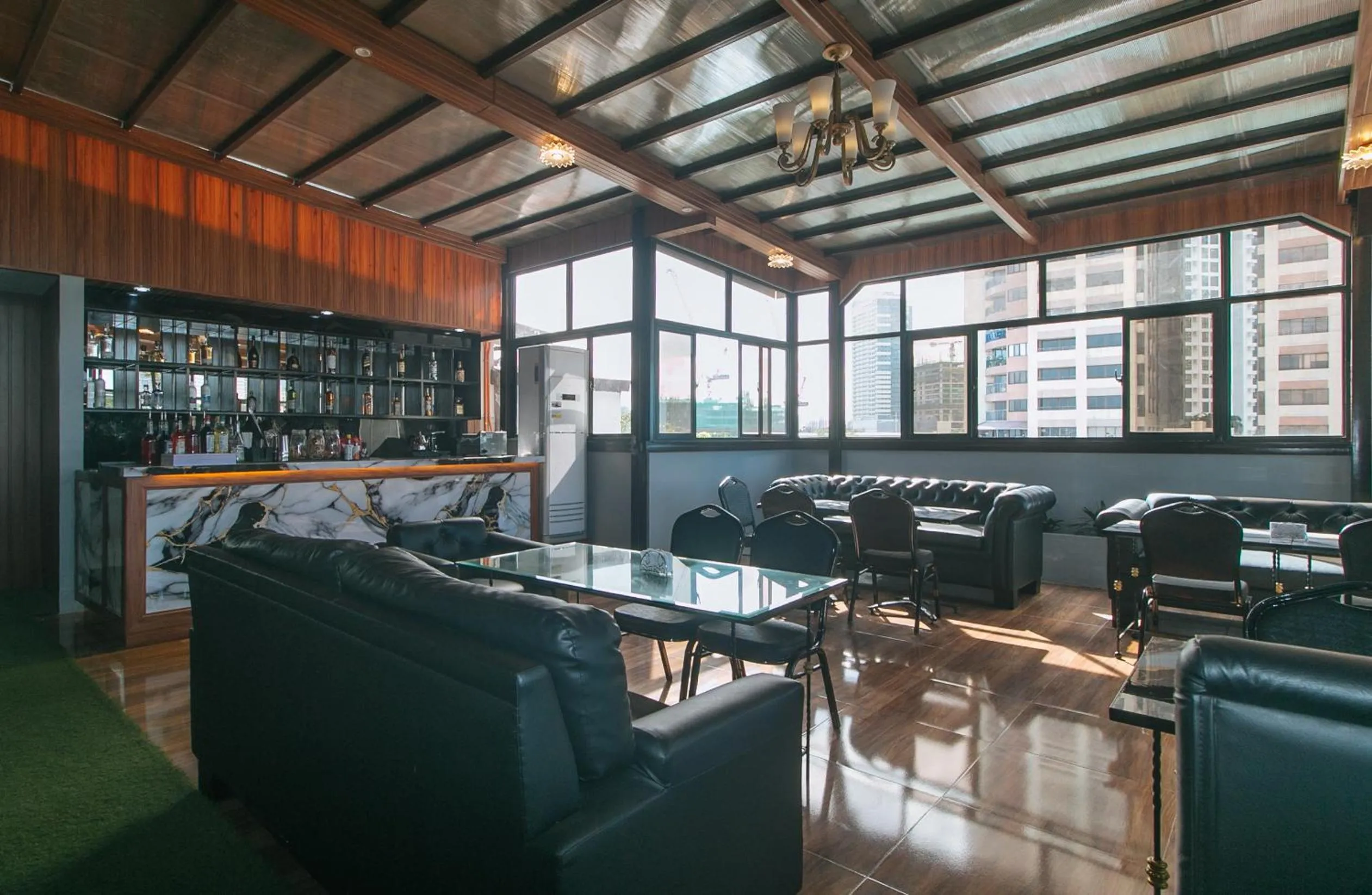 Seating area in RedDoorz Plus at Canley Residential