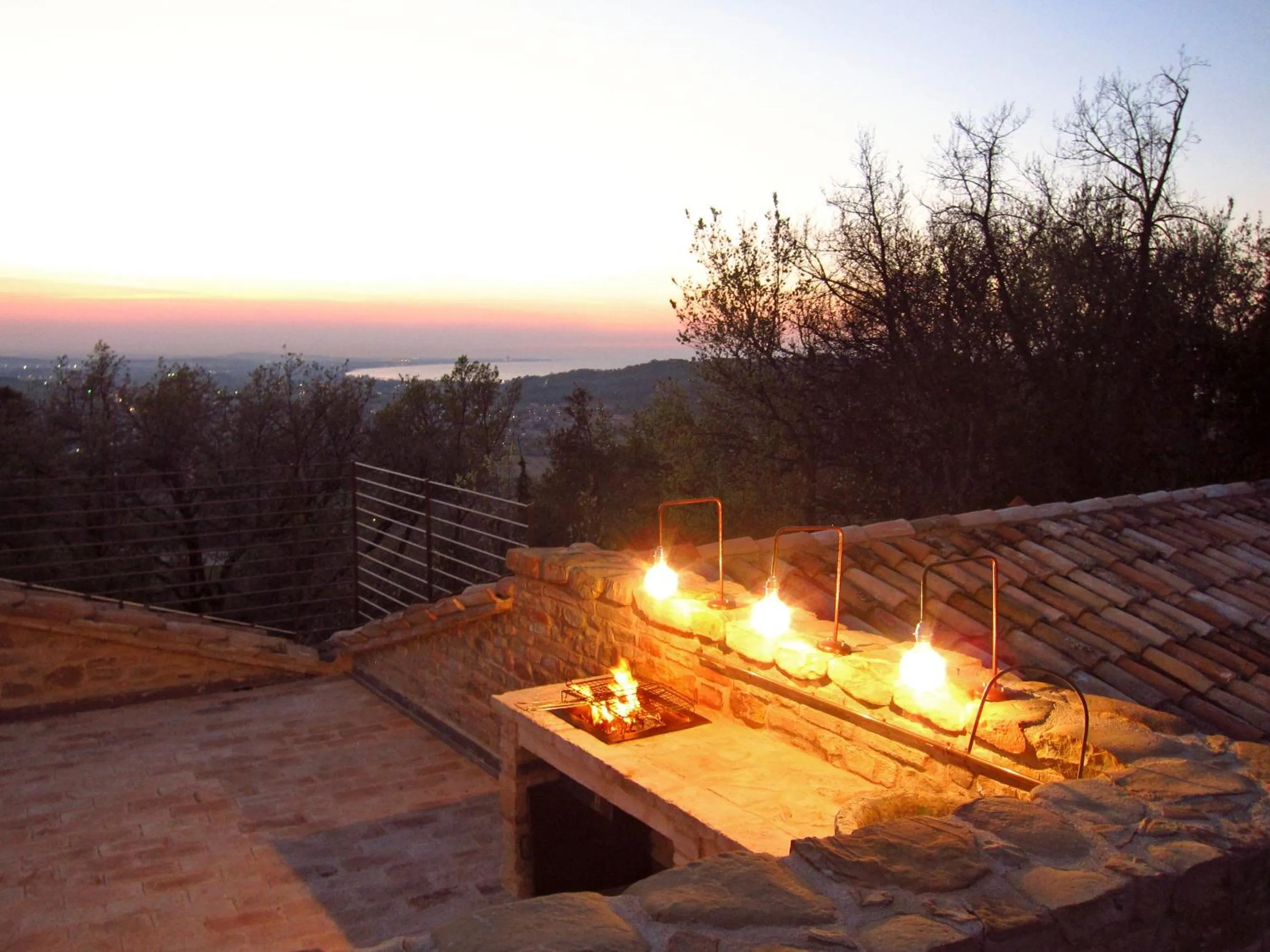 BBQ facilities in Castello di Granarola Relais - Adults Friendly -