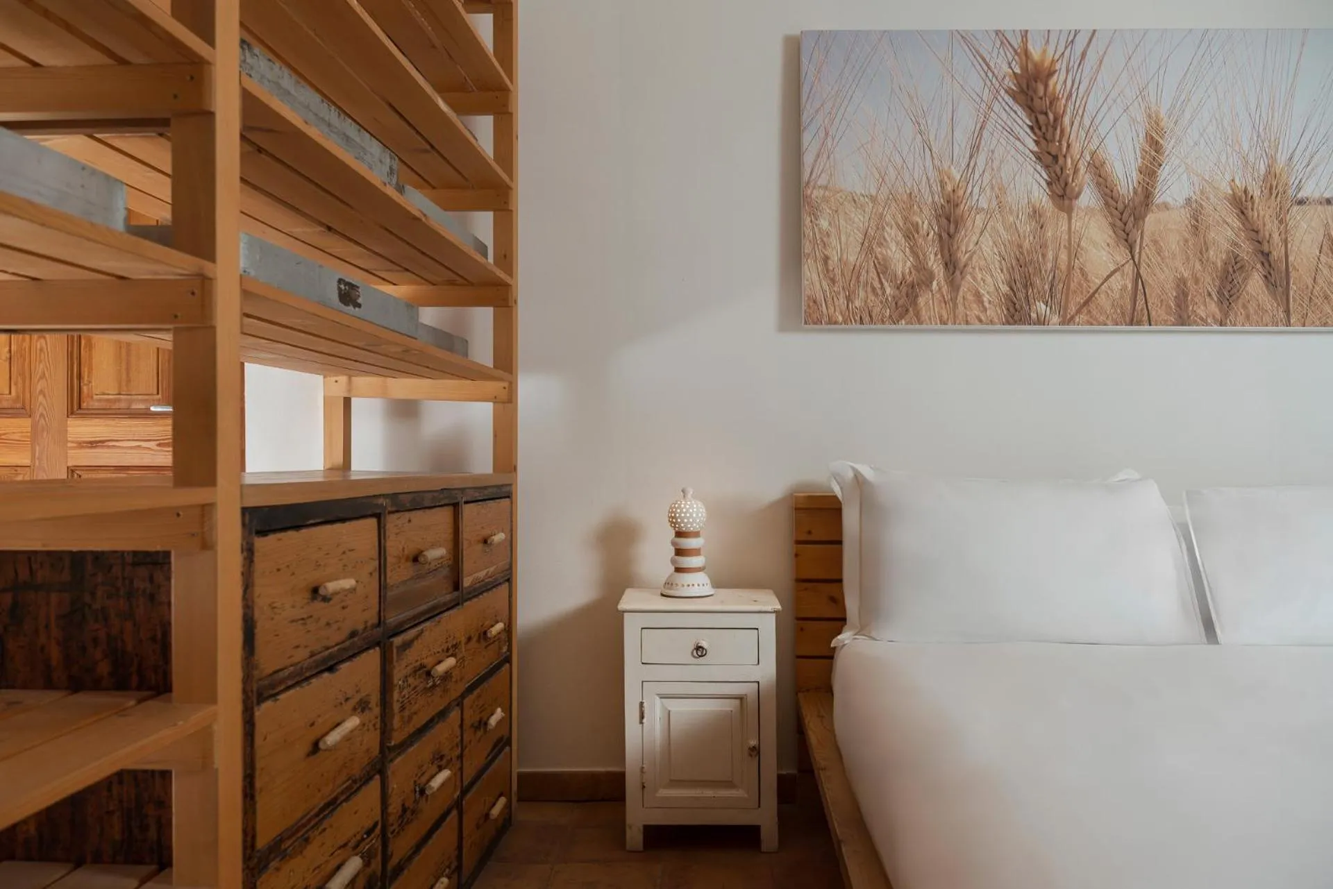 Bedroom, Bed in Castello di Granarola Relais - Adults Friendly -