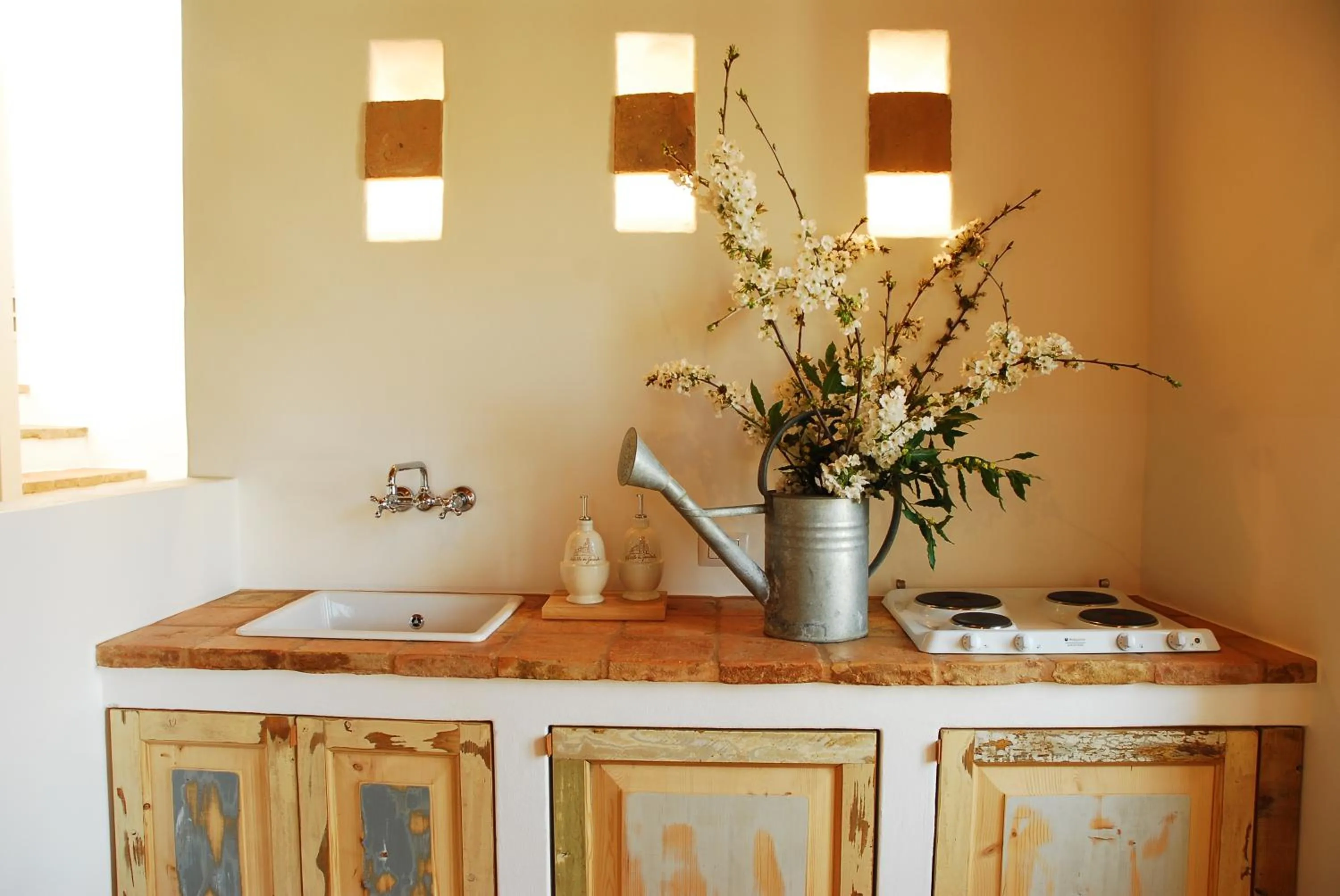 Kitchen or kitchenette in Castello di Granarola Relais - Adults Friendly -