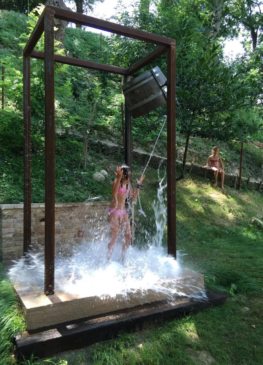 Garden in Castello di Granarola Relais - Adults Friendly -