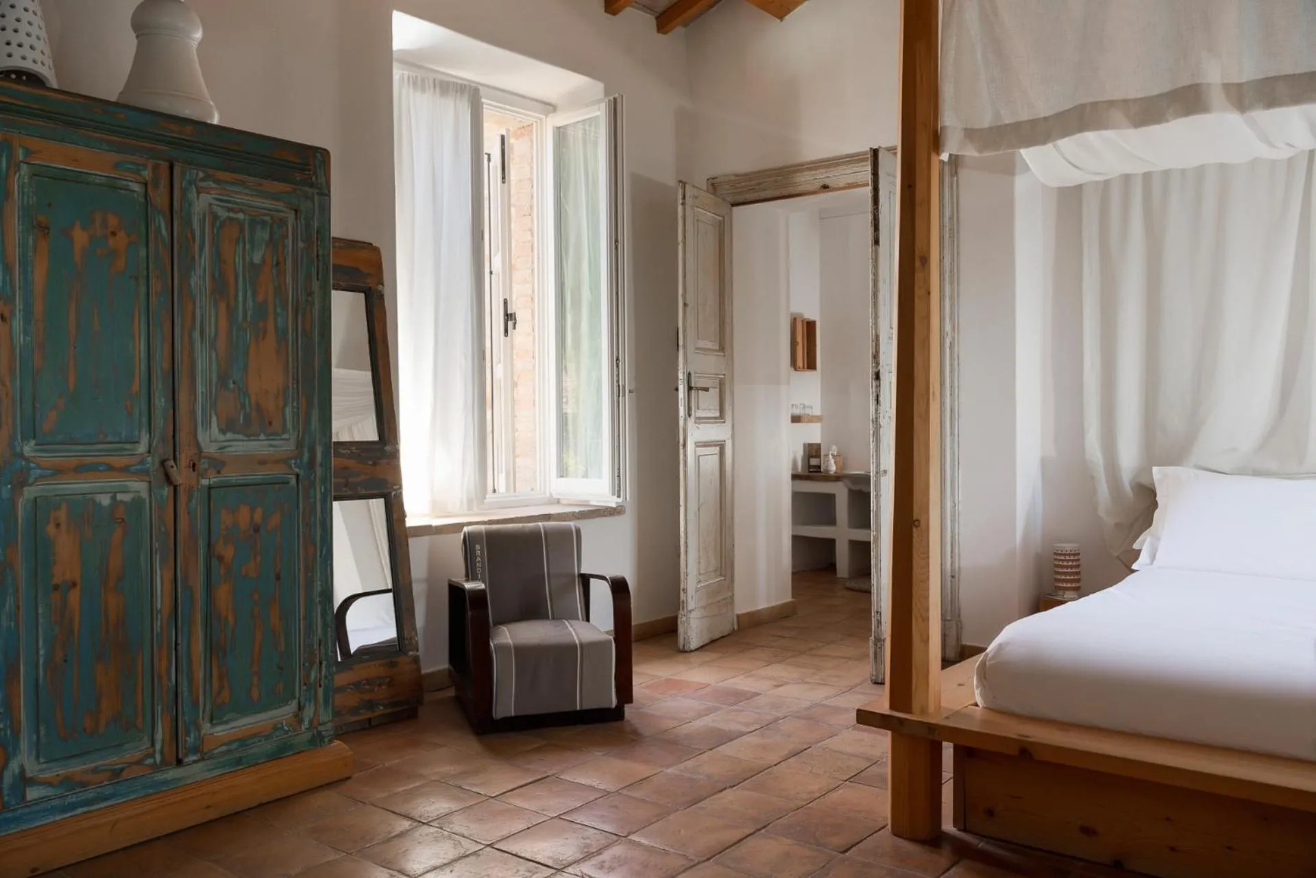 Bedroom, Bed in Castello di Granarola Relais - Adults Friendly -