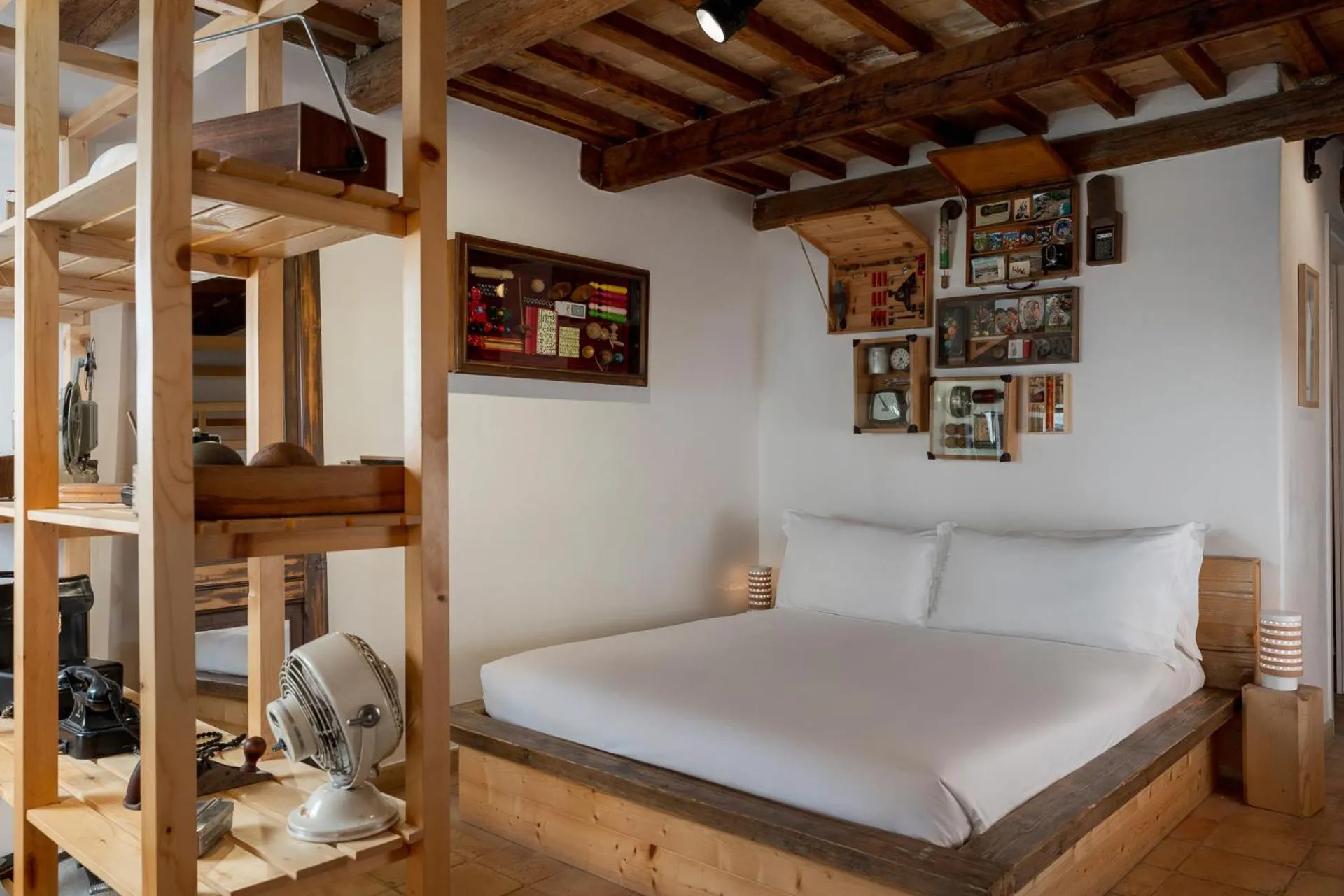 Bedroom, Bed in Castello di Granarola Relais - Adults Friendly -