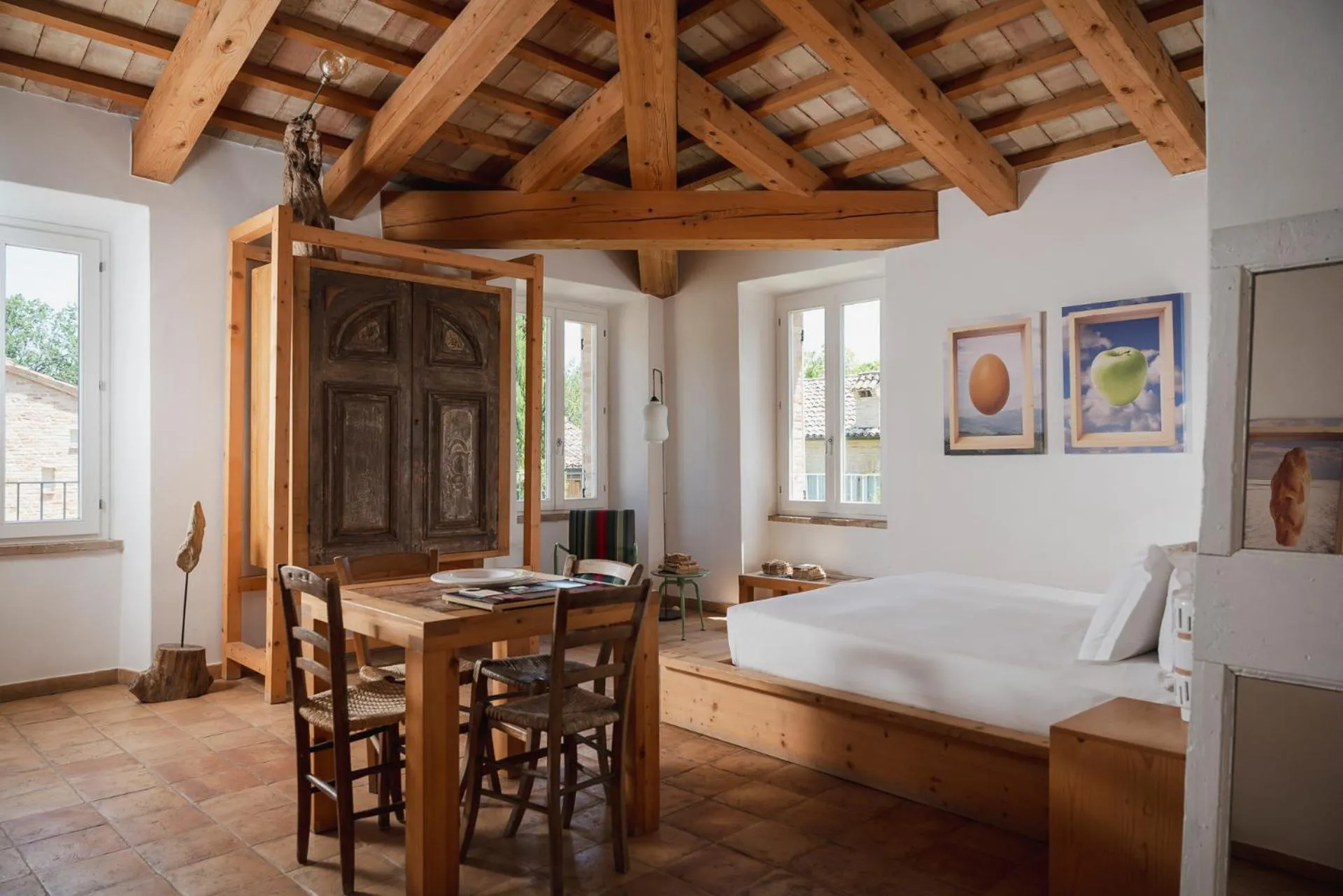 Living room, Bed in Castello di Granarola Relais - Adults Friendly -