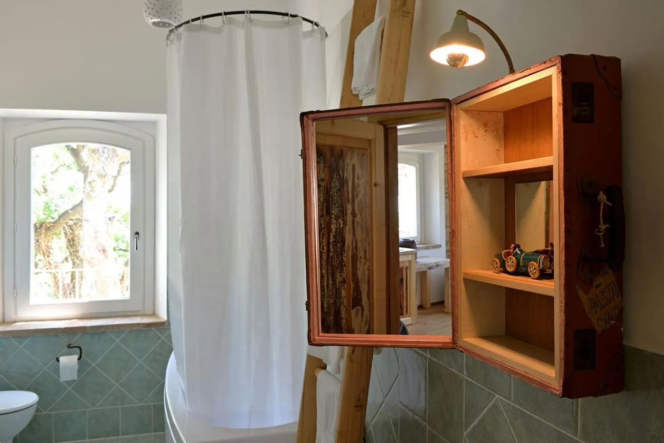 Shower in Castello di Granarola Relais - Adults Friendly -