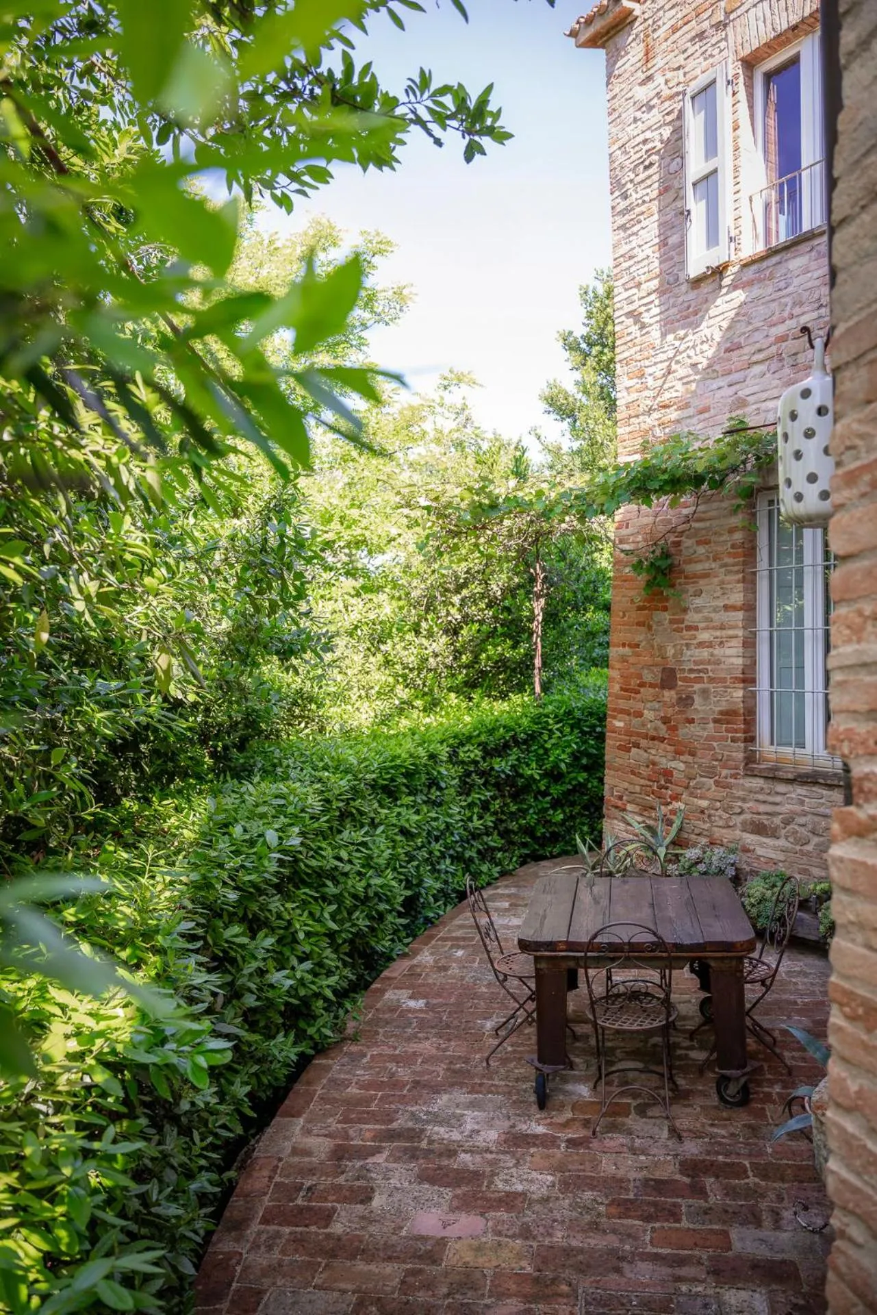 Garden in Castello di Granarola Relais - Adults Friendly -