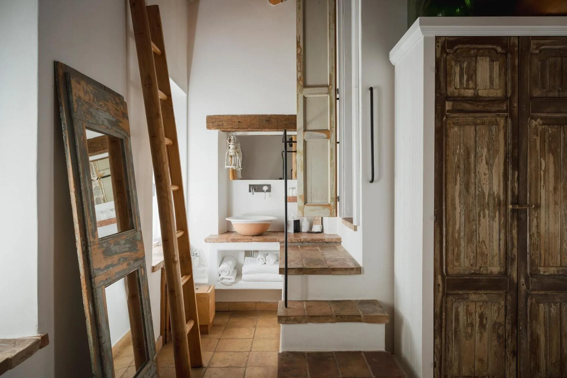 Bedroom, Bed in Castello di Granarola Relais - Adults Friendly -