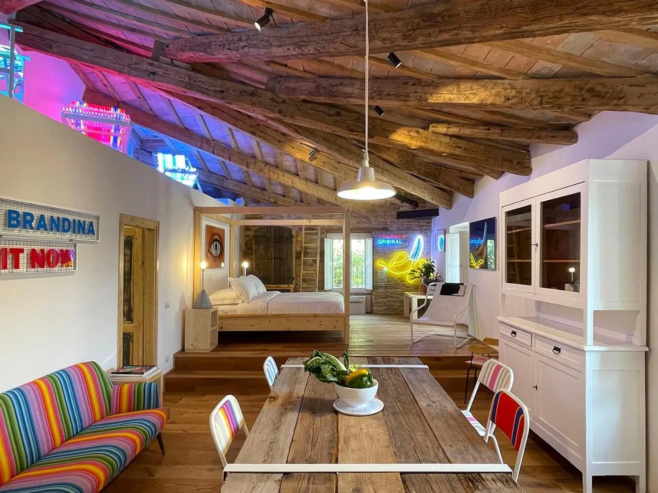 Living room, Bed in Castello di Granarola Relais - Adults Friendly -