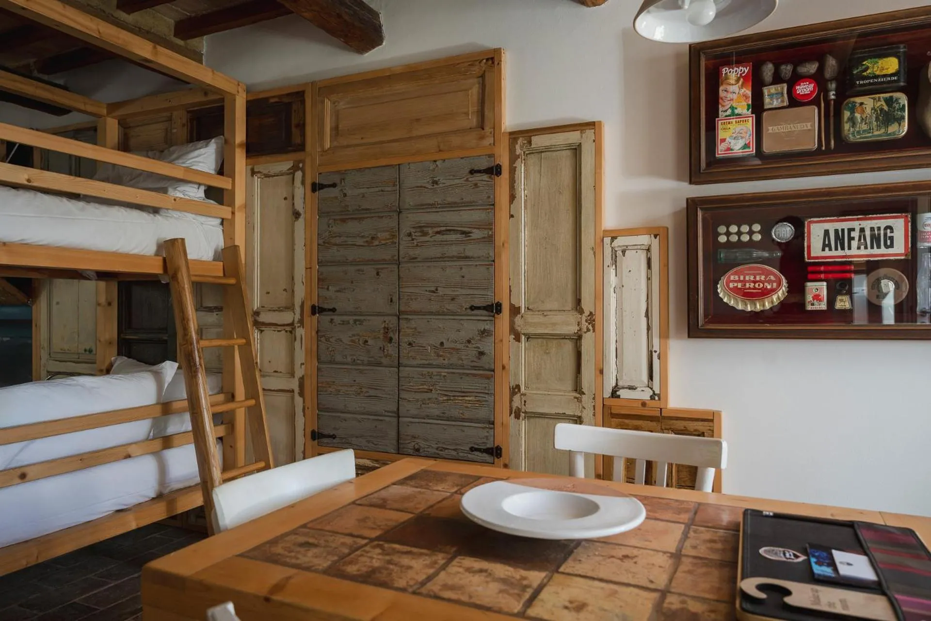 Dining area, Bed in Castello di Granarola Relais - Adults Friendly -