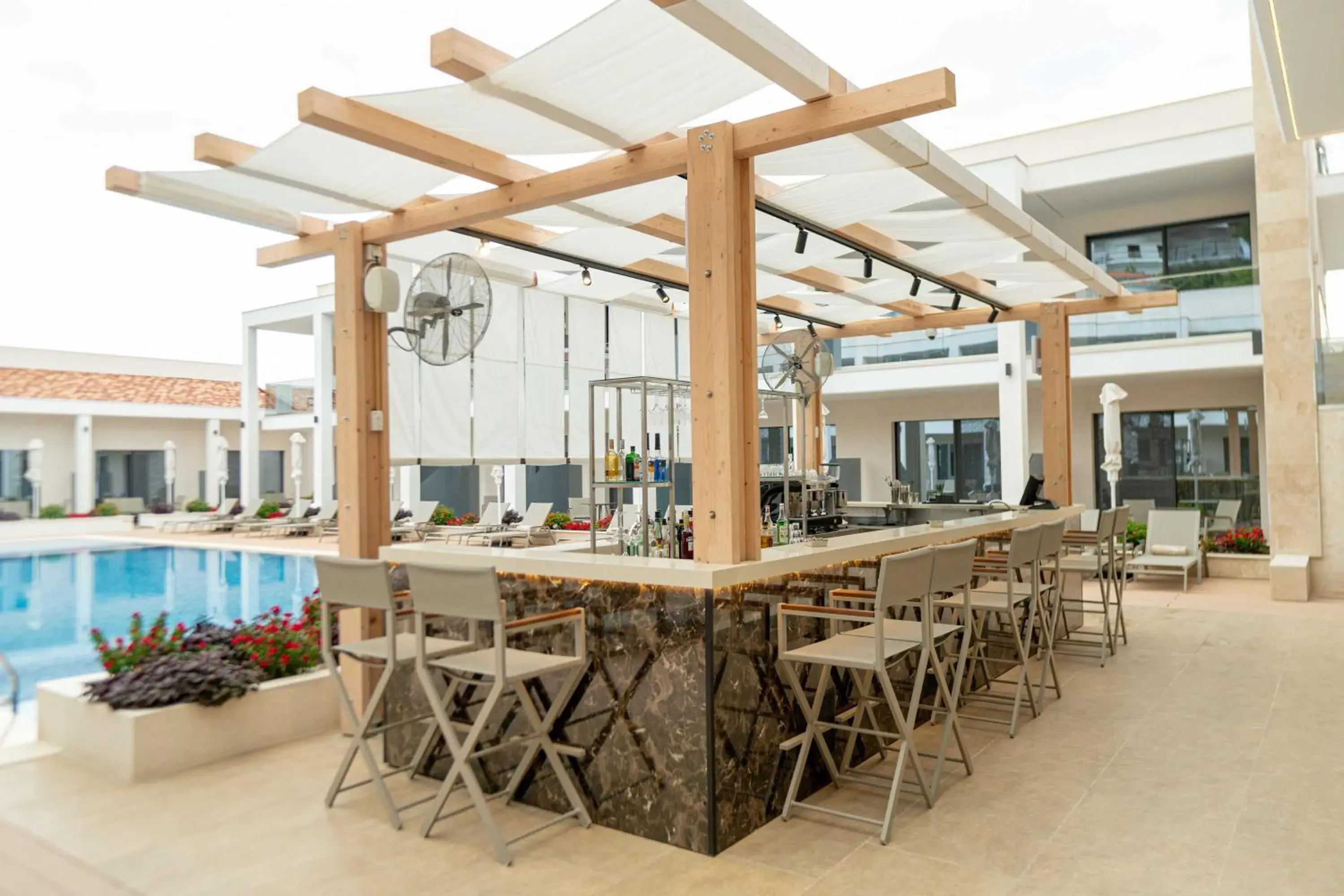 Pool view in Mirror Hotel Pool view in Mirror Hotel