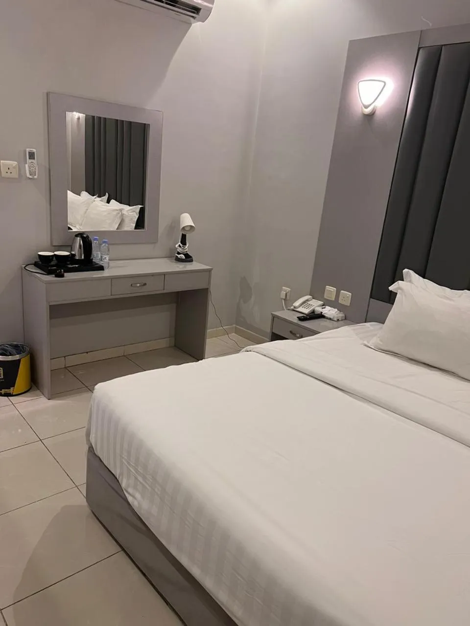 Bed in AREEN AL NAEEM