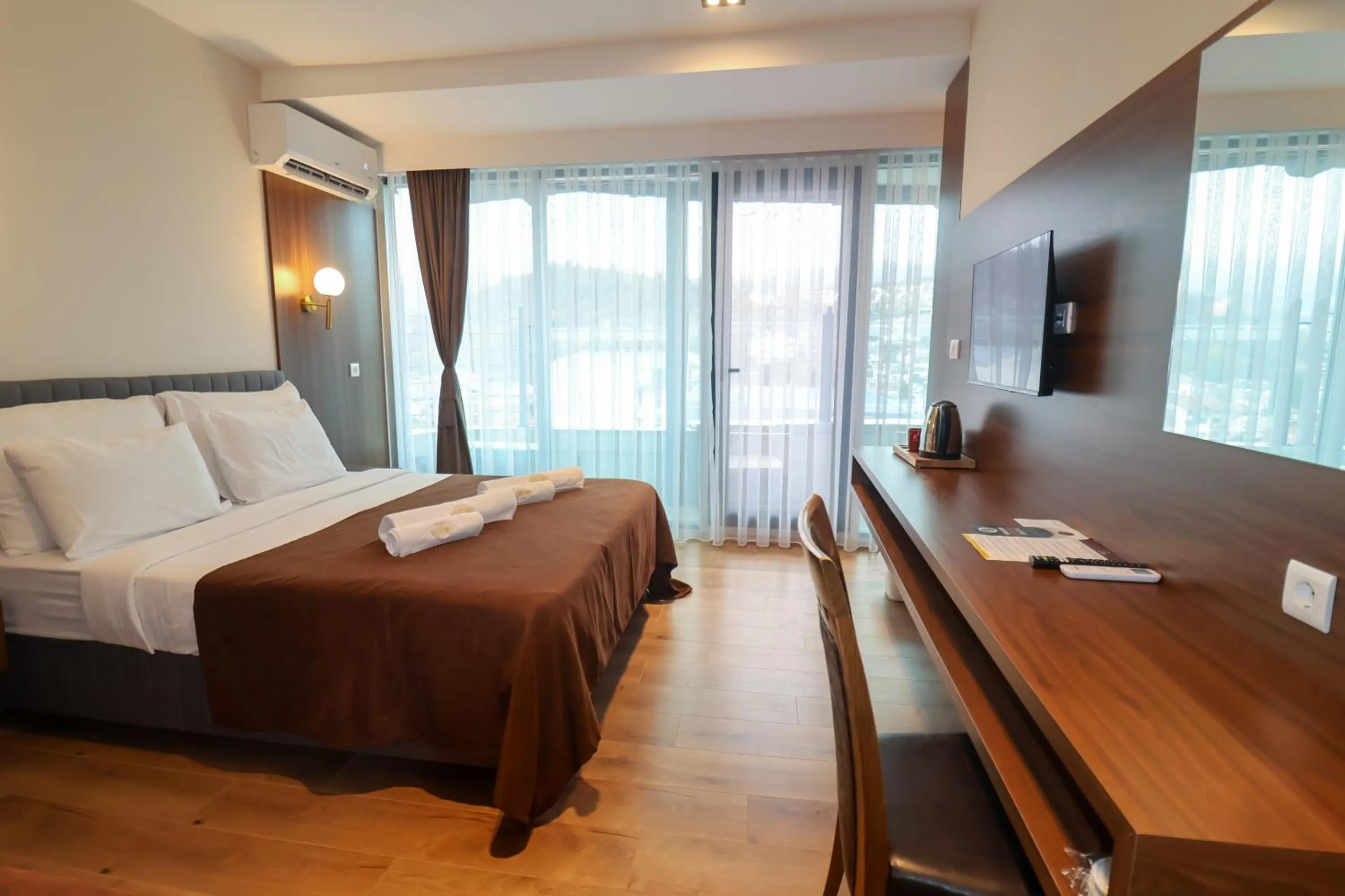 Bed in Hotel Semitronix