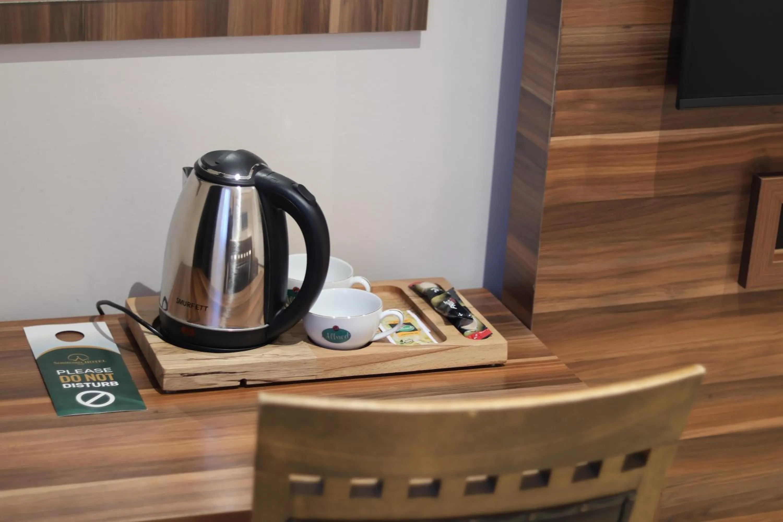 Coffee/tea facilities in Hotel Semitronix