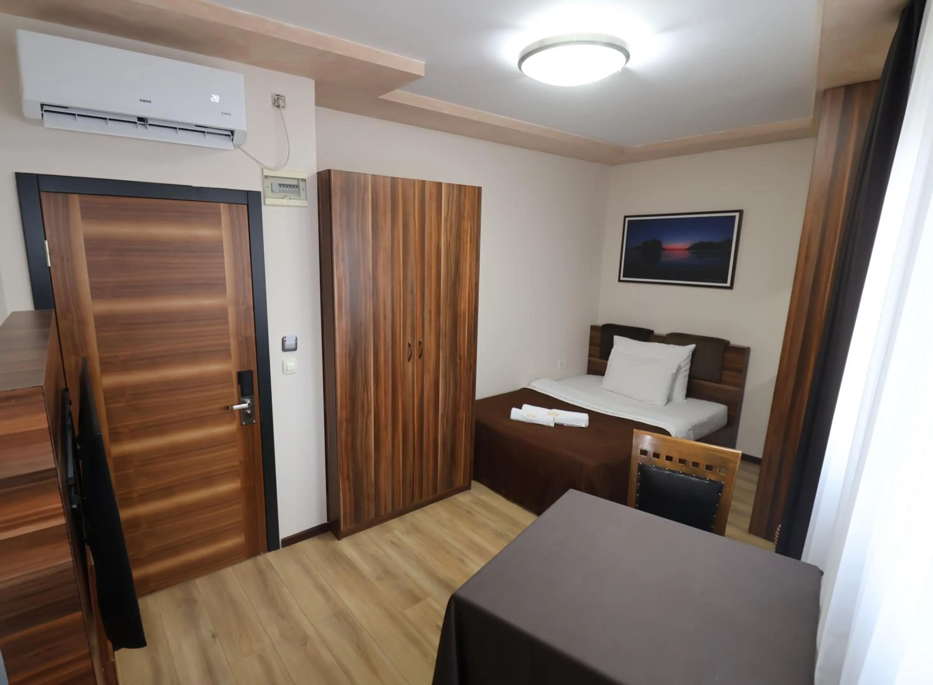 Bed in Hotel Semitronix