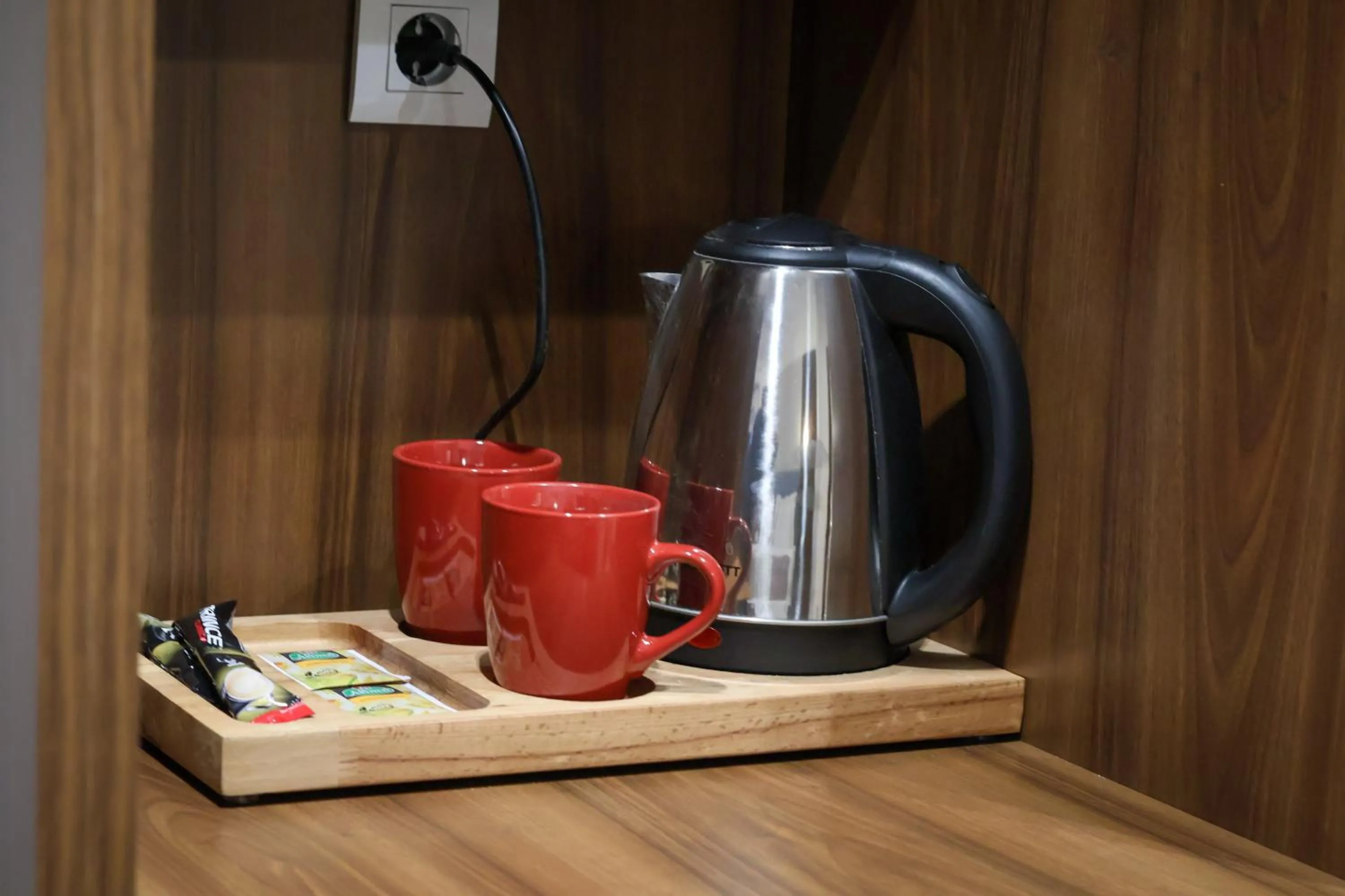 Coffee/tea facilities in Hotel Semitronix