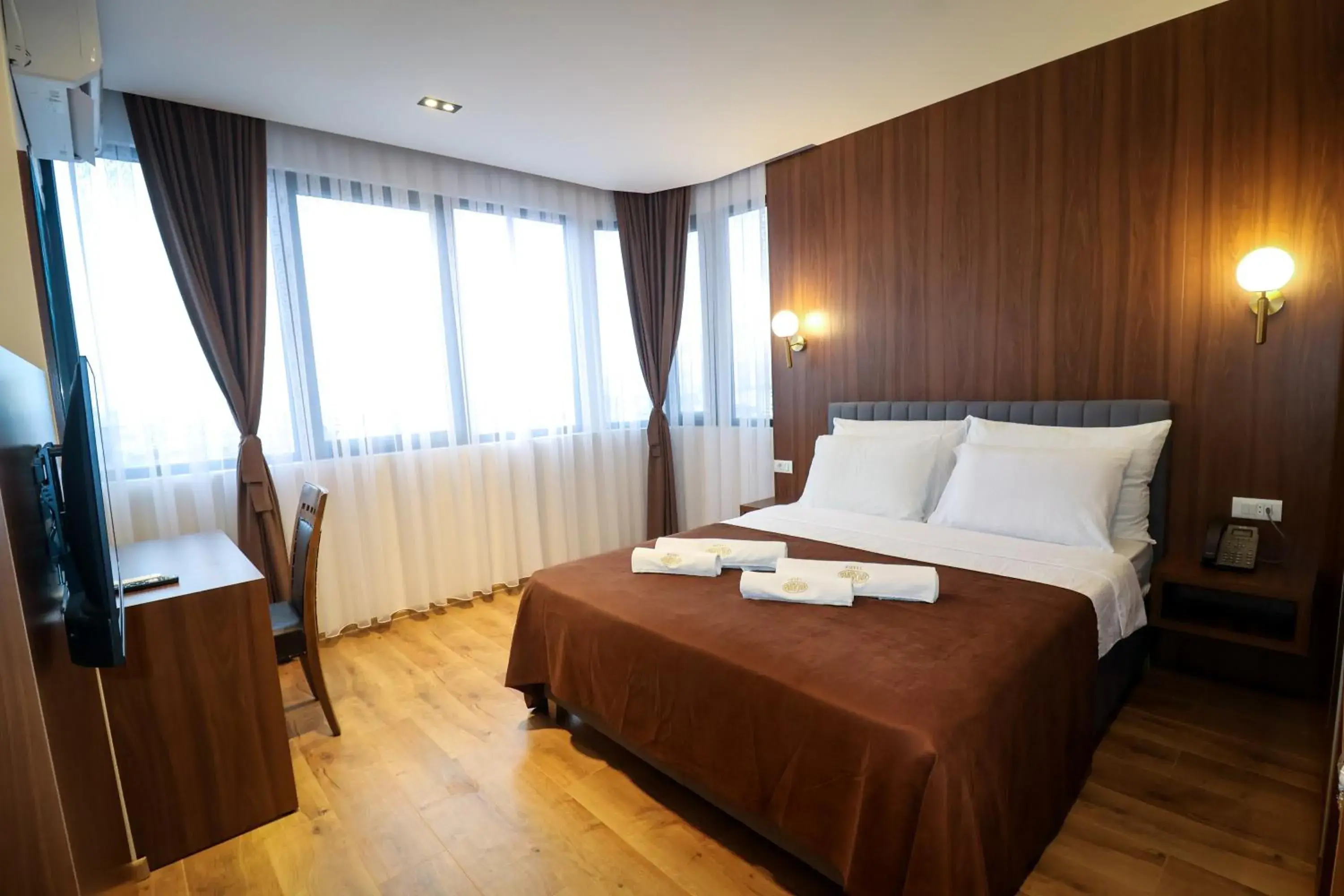 Double Room in Hotel Semitronix Double Room in Hotel Semitronix